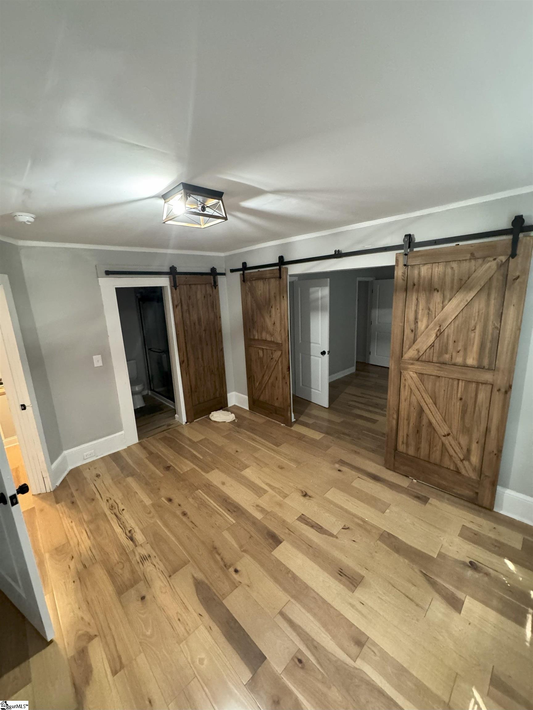 15 Piedmont Avenue Greenville, SC 29611