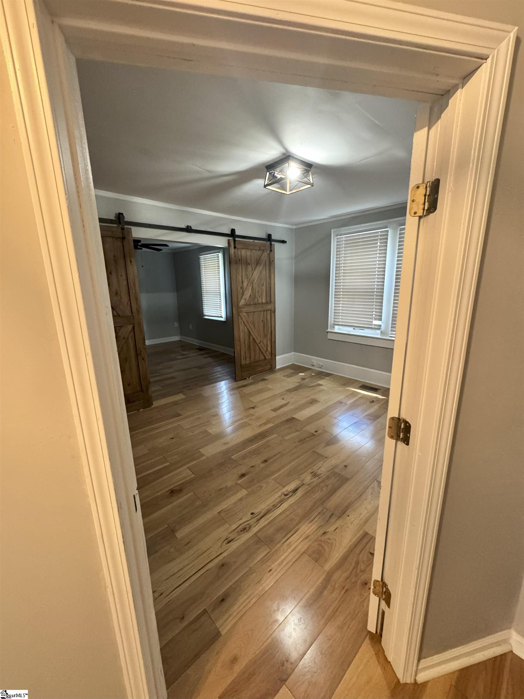 15 Piedmont Avenue Greenville, SC 29611