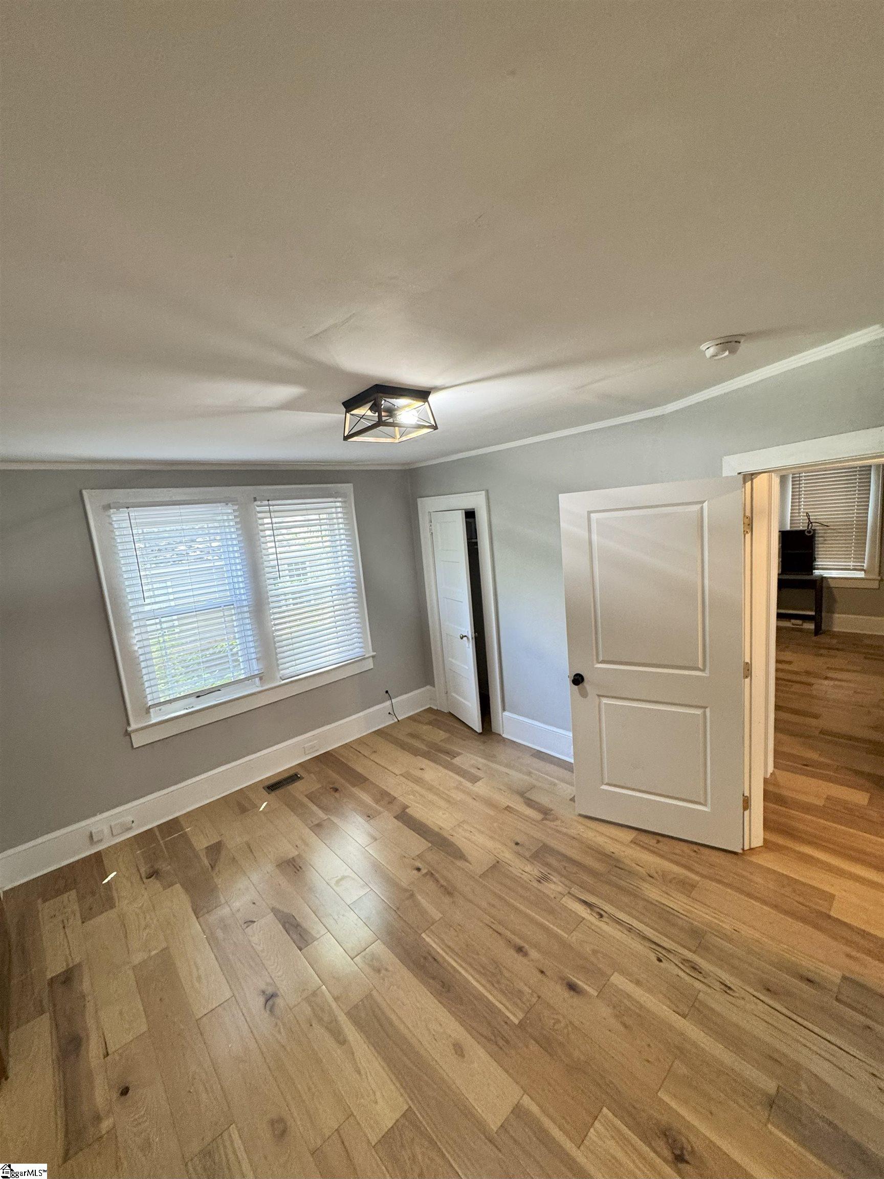 15 Piedmont Avenue Greenville, SC 29611