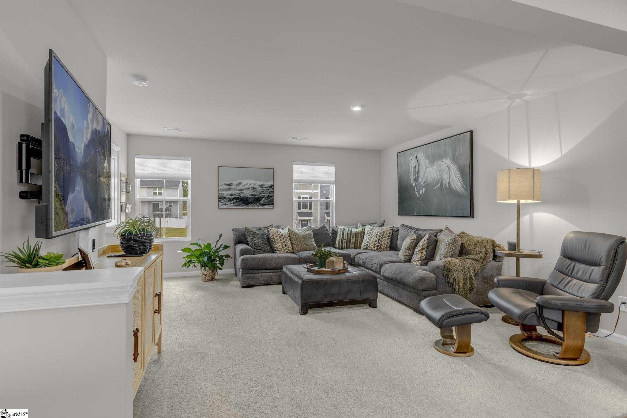 33 High Pine Trail Greenville, SC 29617