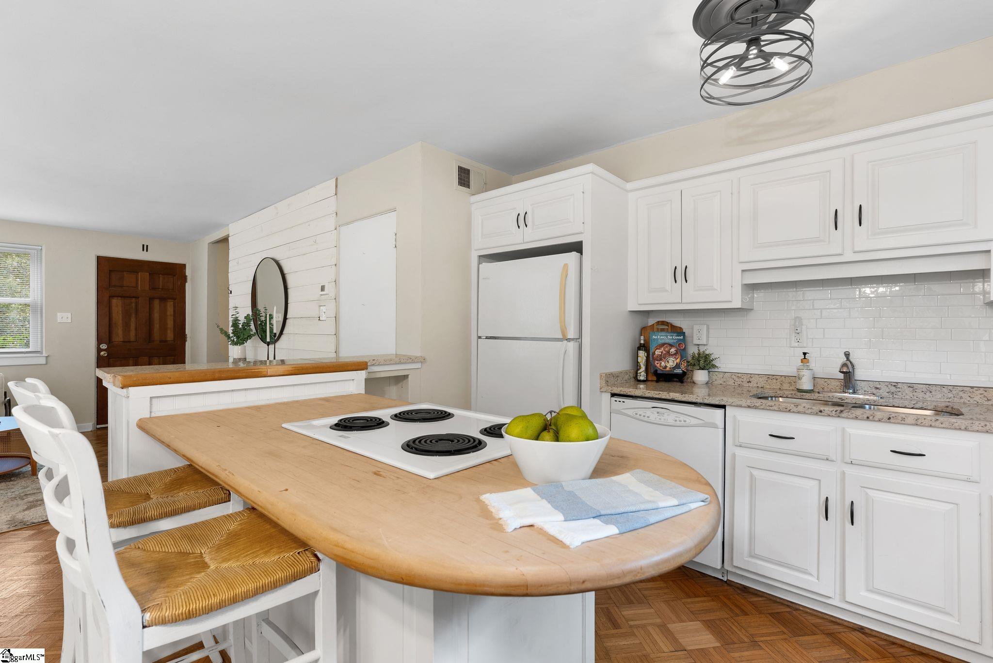 52 Faris Circle Greenville, SC 29605