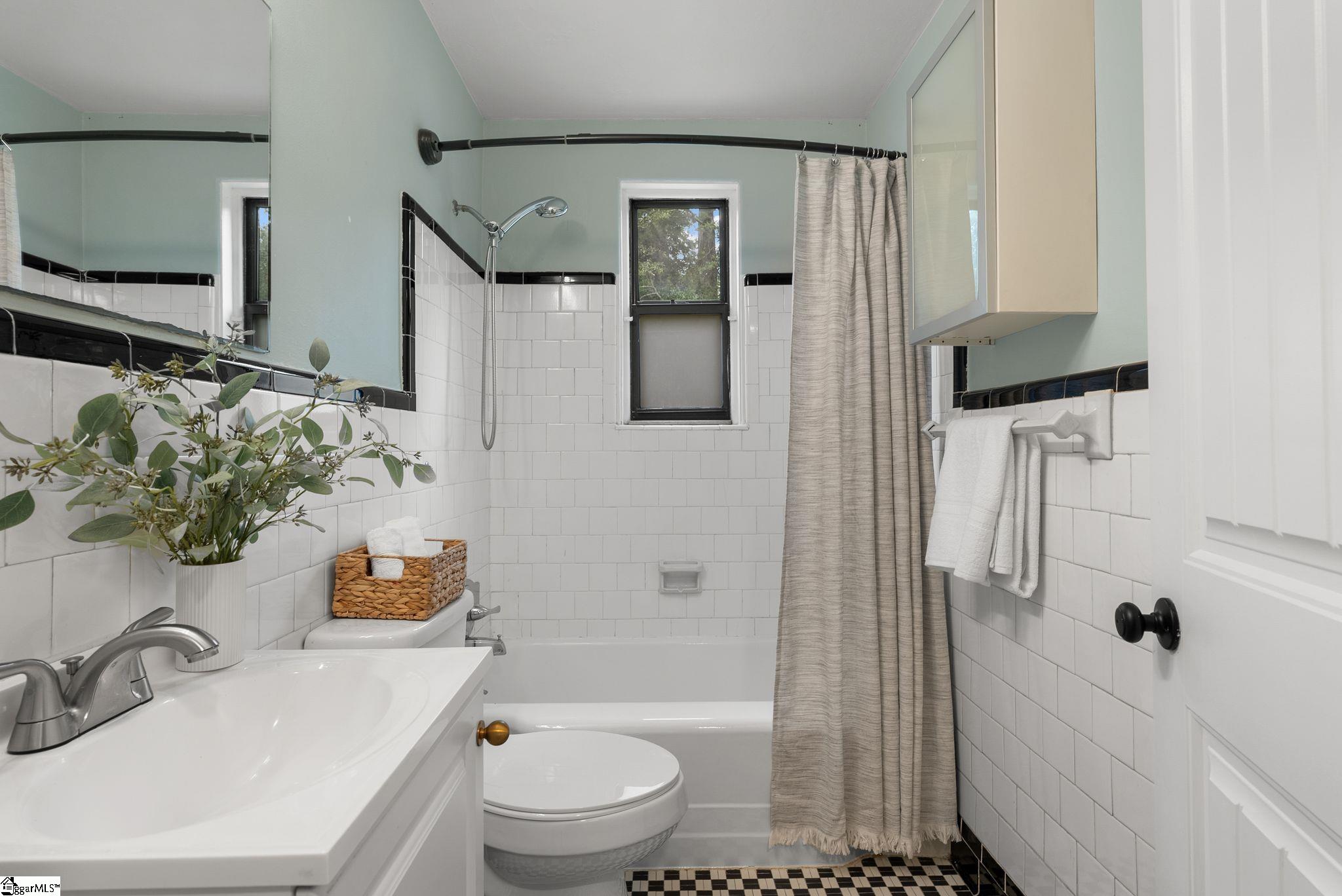 52 Faris Circle Greenville, SC 29605