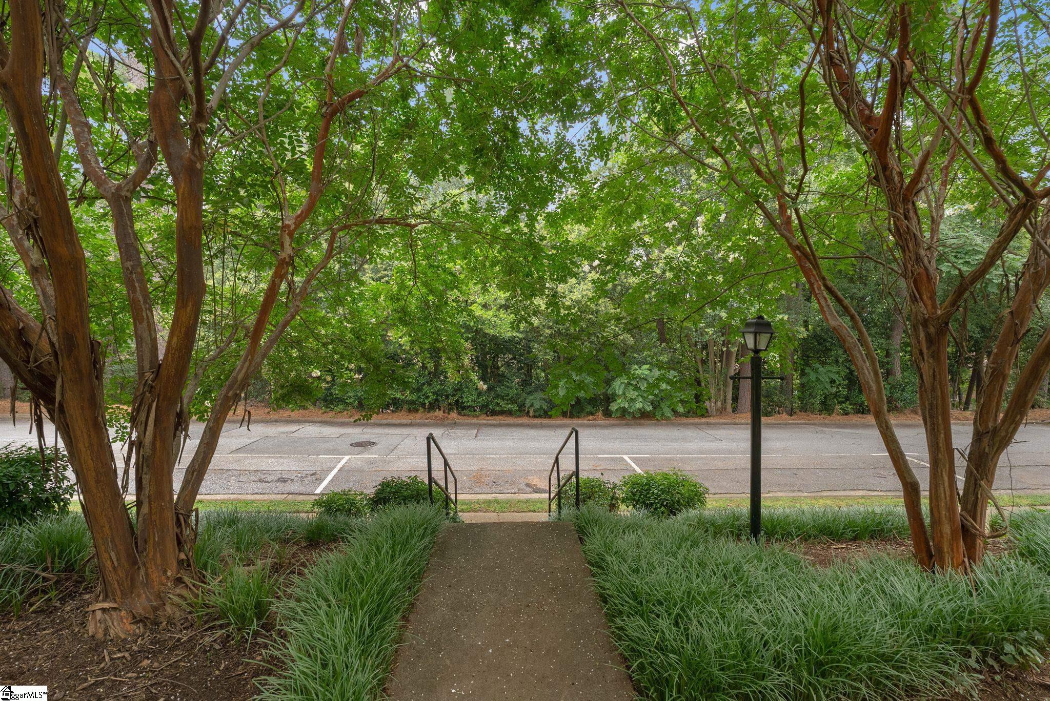52 Faris Circle Greenville, SC 29605