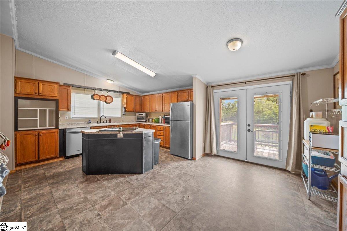 158 Shaw Ridge Drive Woodruff, SC 29388