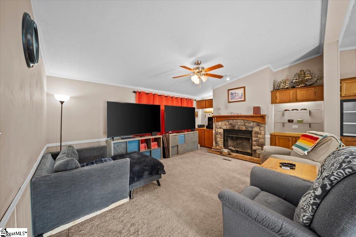 158 Shaw Ridge Drive Woodruff, SC 29388