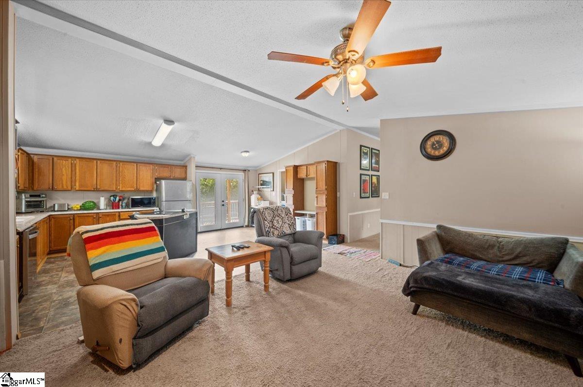158 Shaw Ridge Drive Woodruff, SC 29388