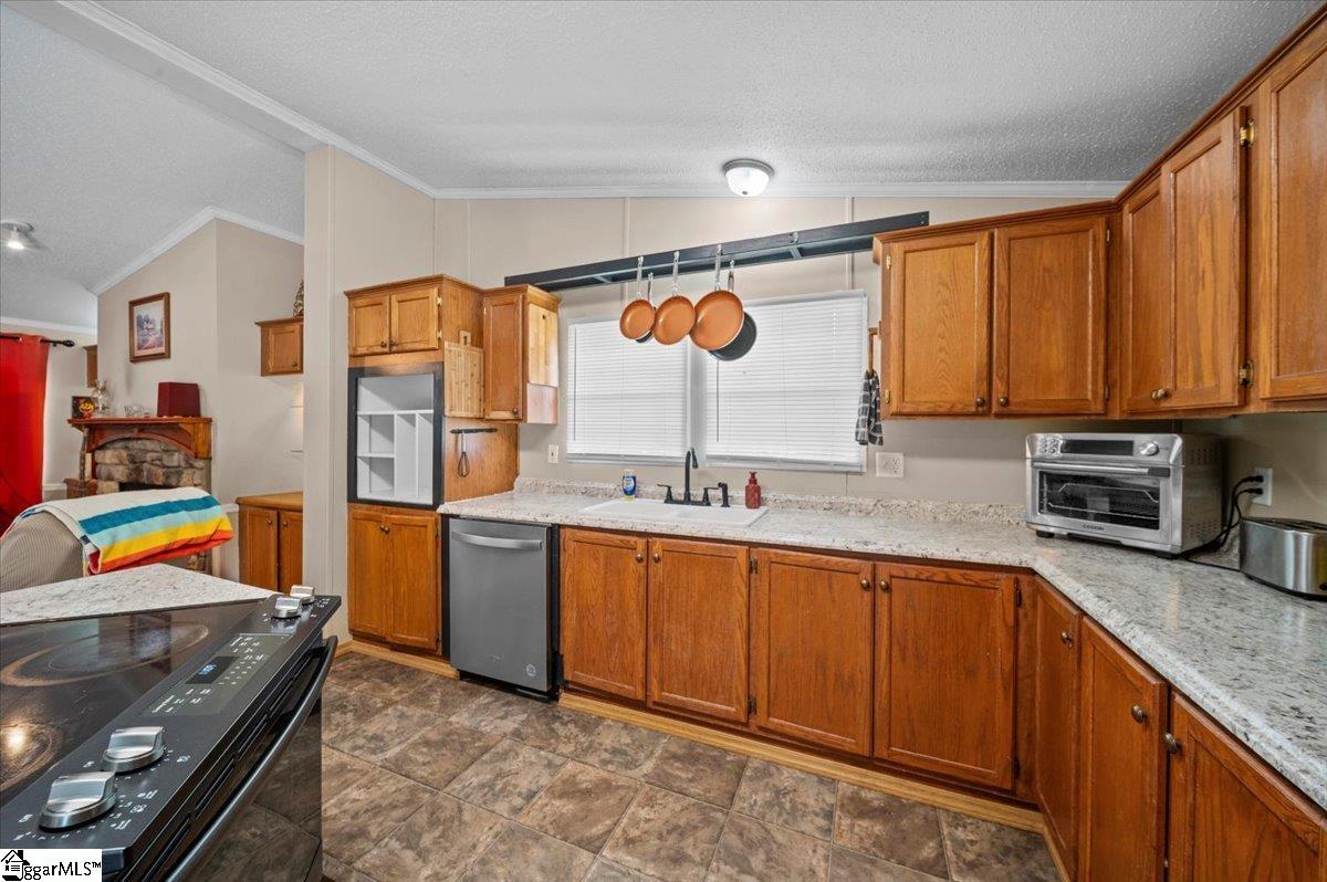158 Shaw Ridge Drive Woodruff, SC 29388
