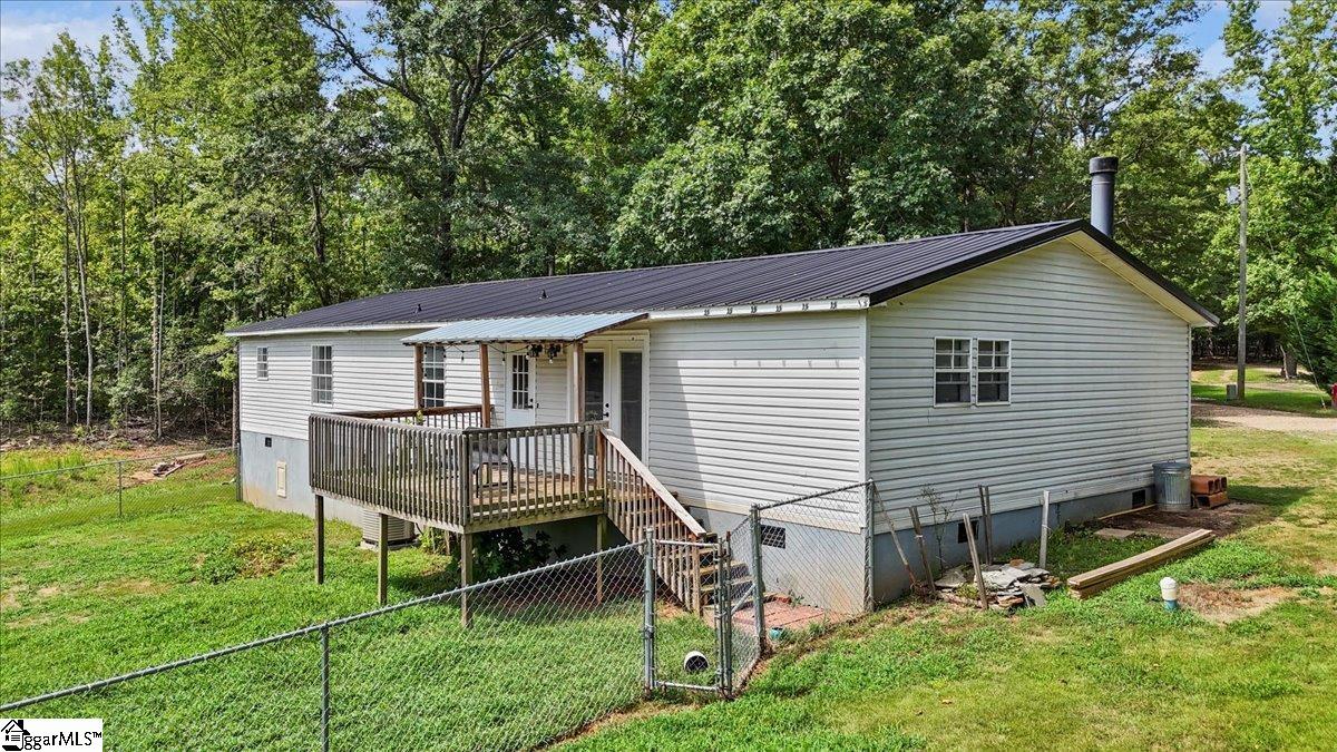 158 Shaw Ridge Drive Woodruff, SC 29388