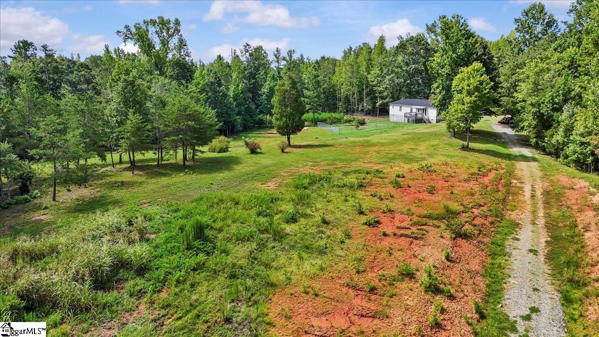 158 Shaw Ridge Drive Woodruff, SC 29388