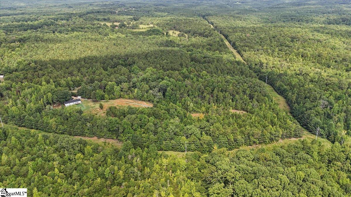 158 Shaw Ridge Drive Woodruff, SC 29388