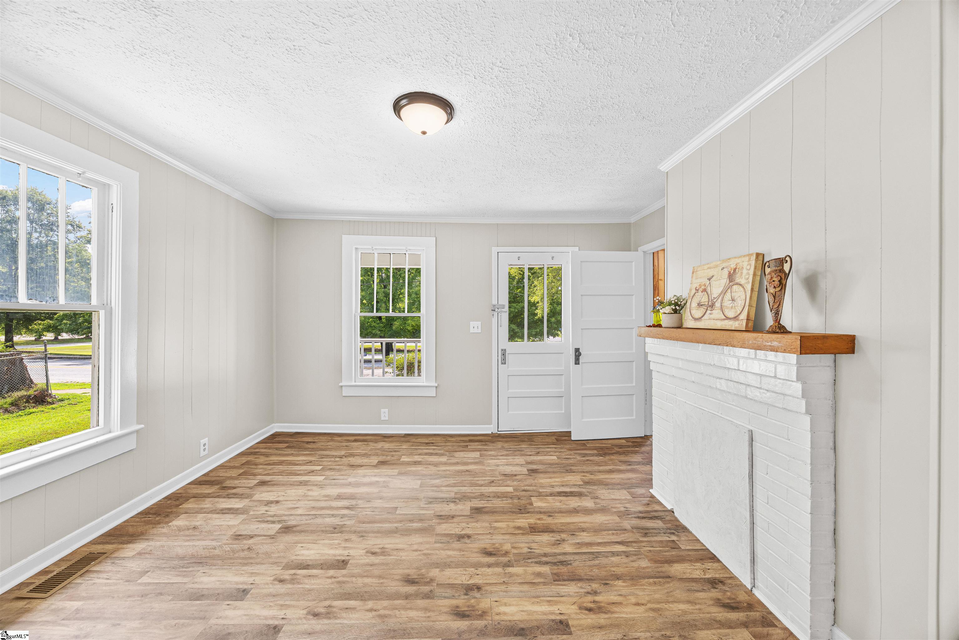 704 Slater Road Marietta, SC 29661