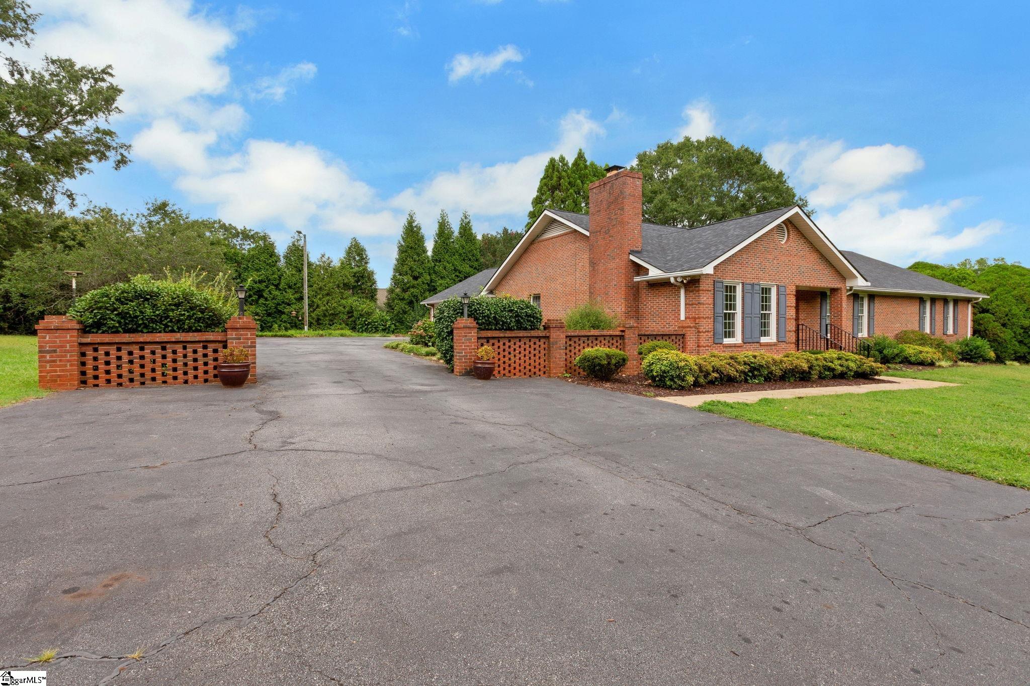 705 E Mauldin Street Anderson, SC 29621