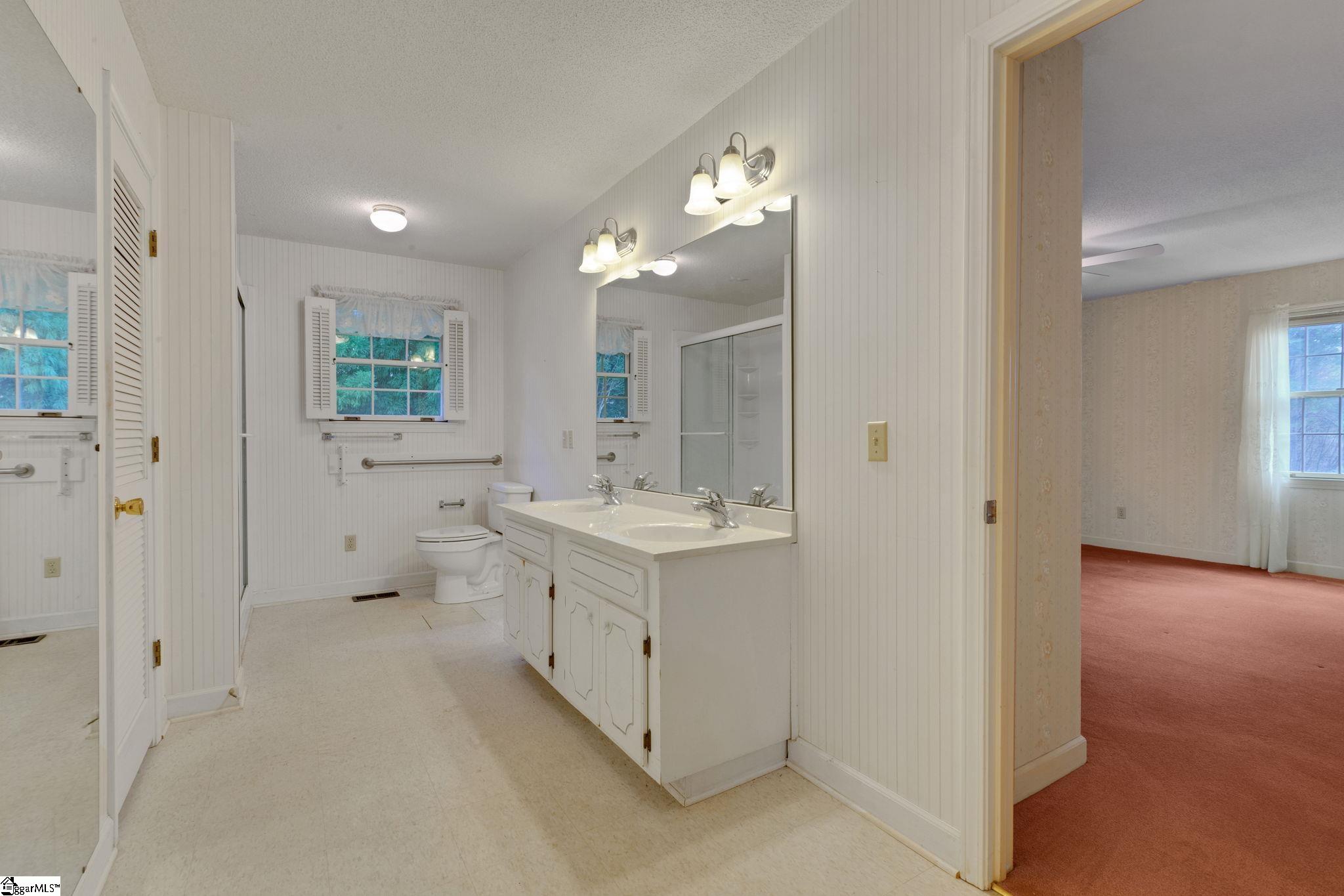 705 E Mauldin Street Anderson, SC 29621