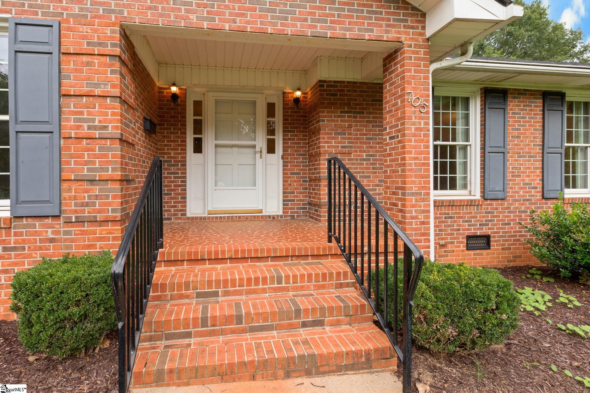 705 E Mauldin Street Anderson, SC 29621