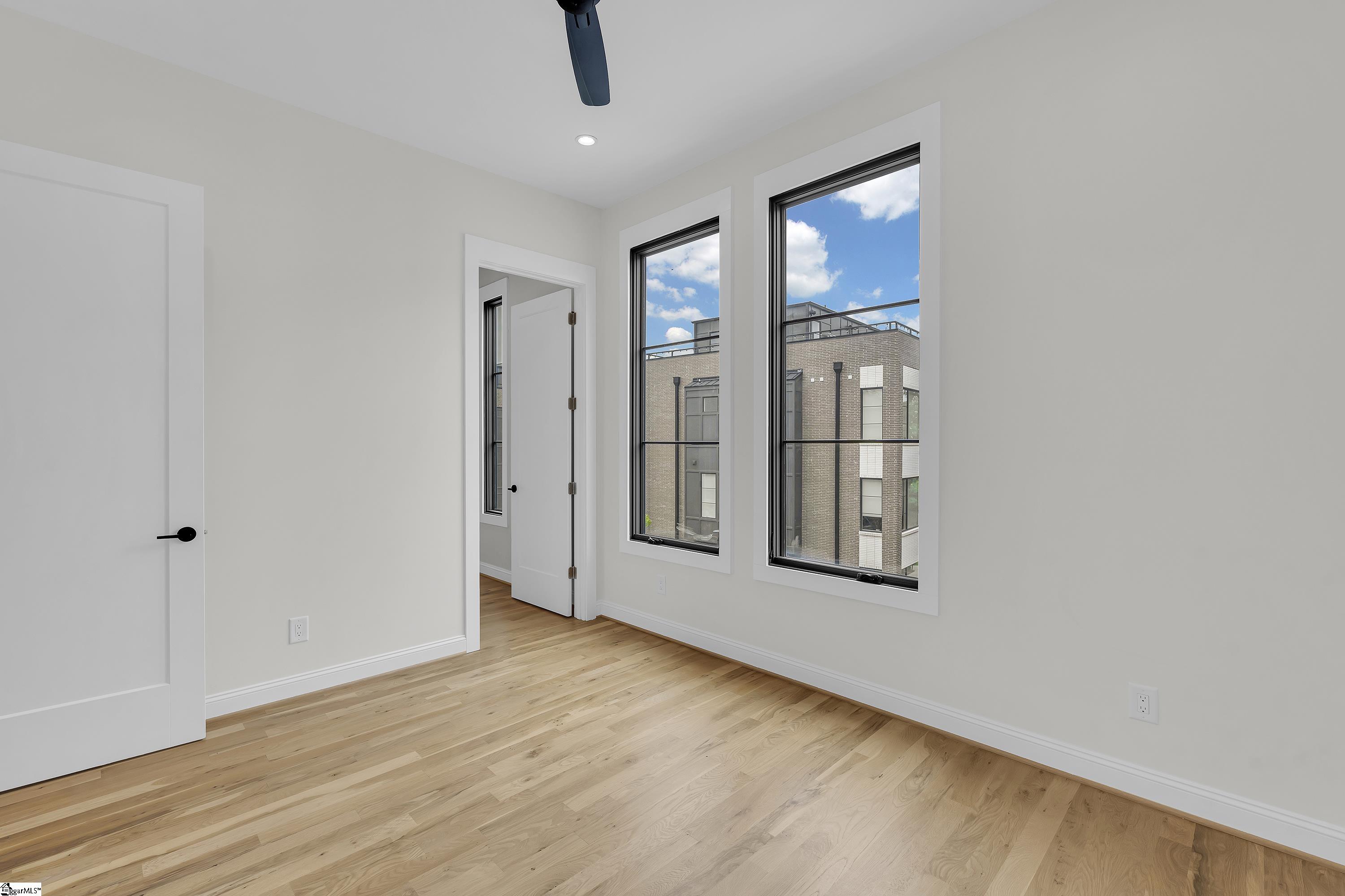 611 N Main Street UNIT Unit #8 Greenville, SC 29601