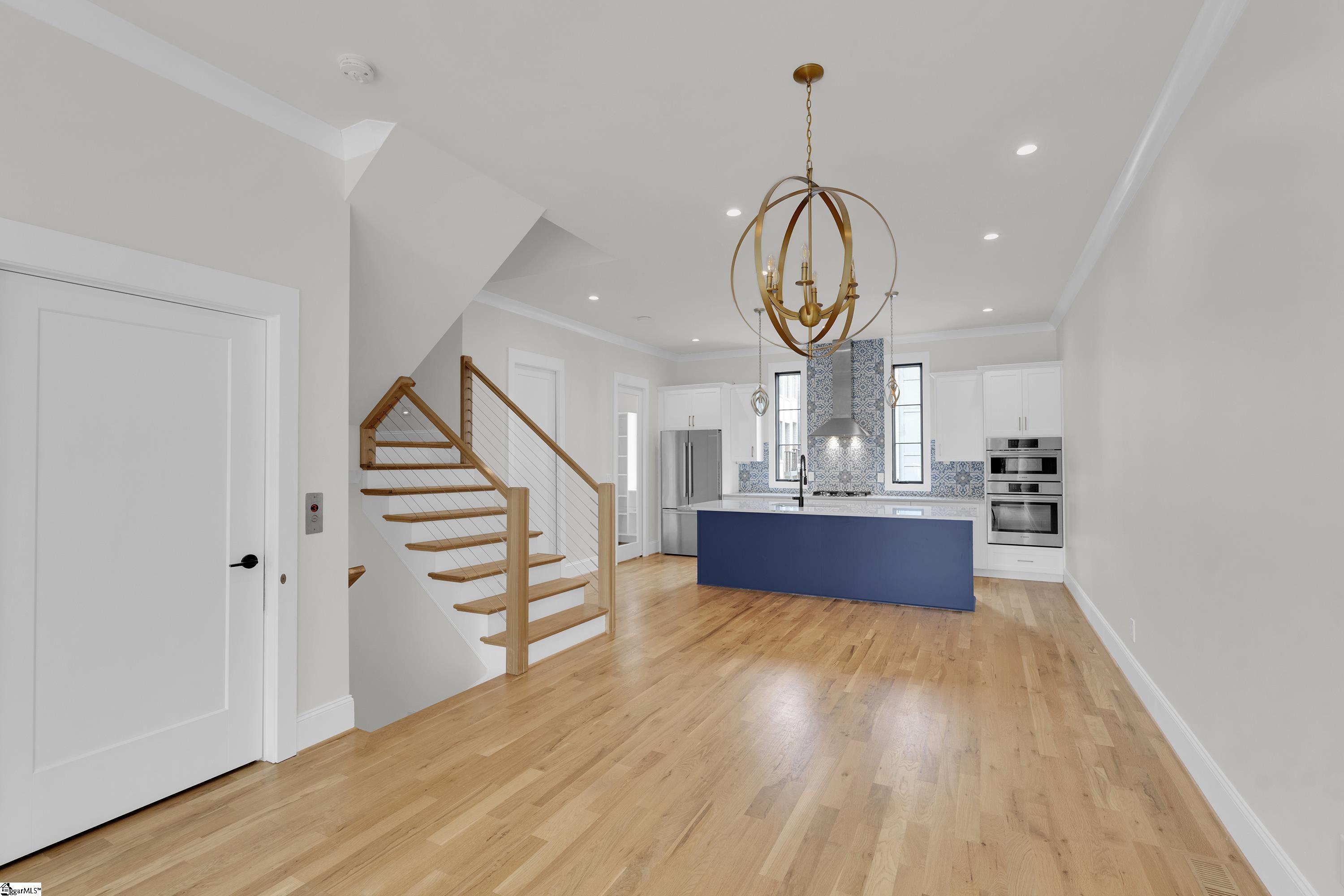 611 N Main Street UNIT Unit #8 Greenville, SC 29601