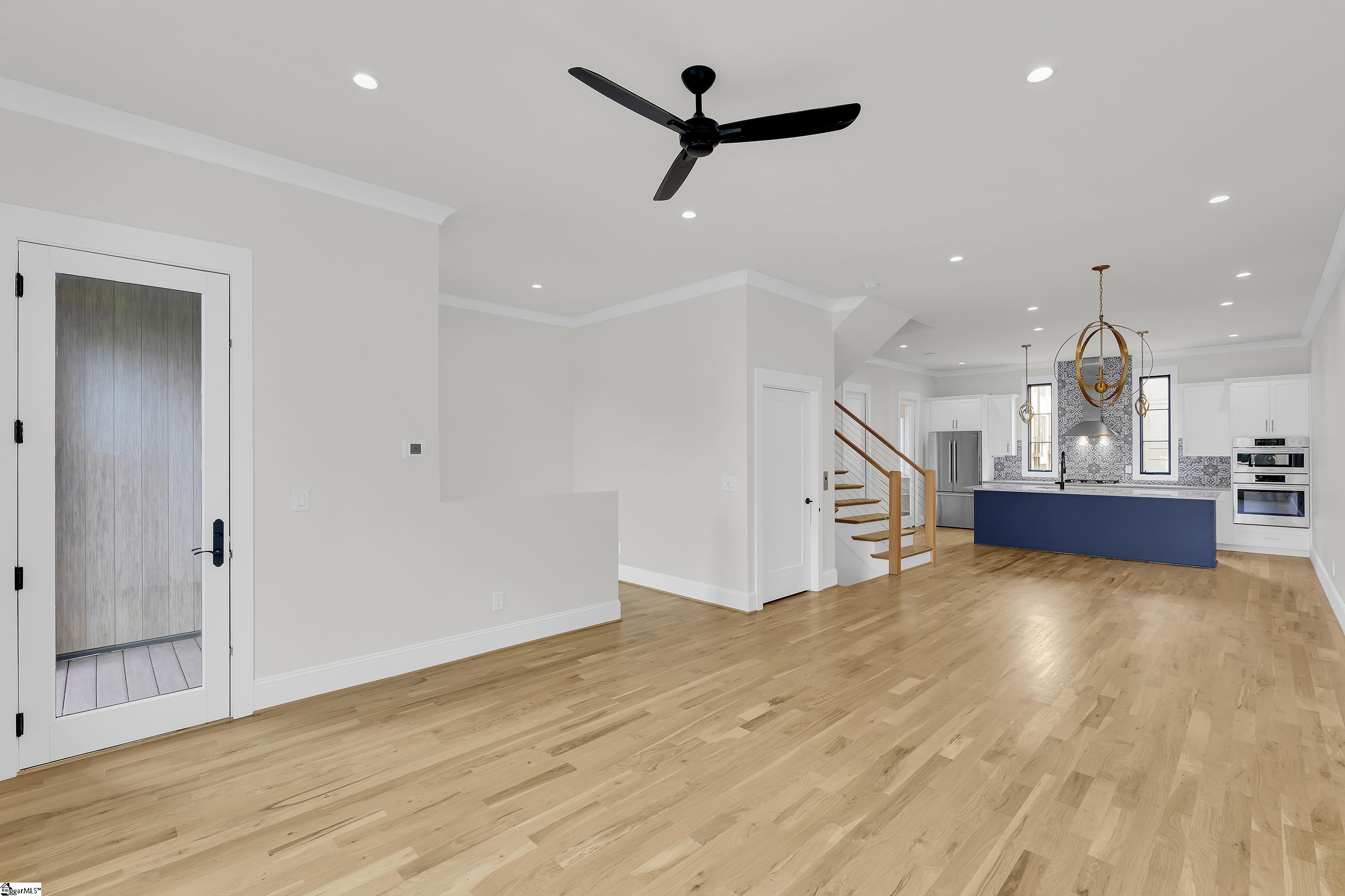 611 N Main Street UNIT Unit #8 Greenville, SC 29601