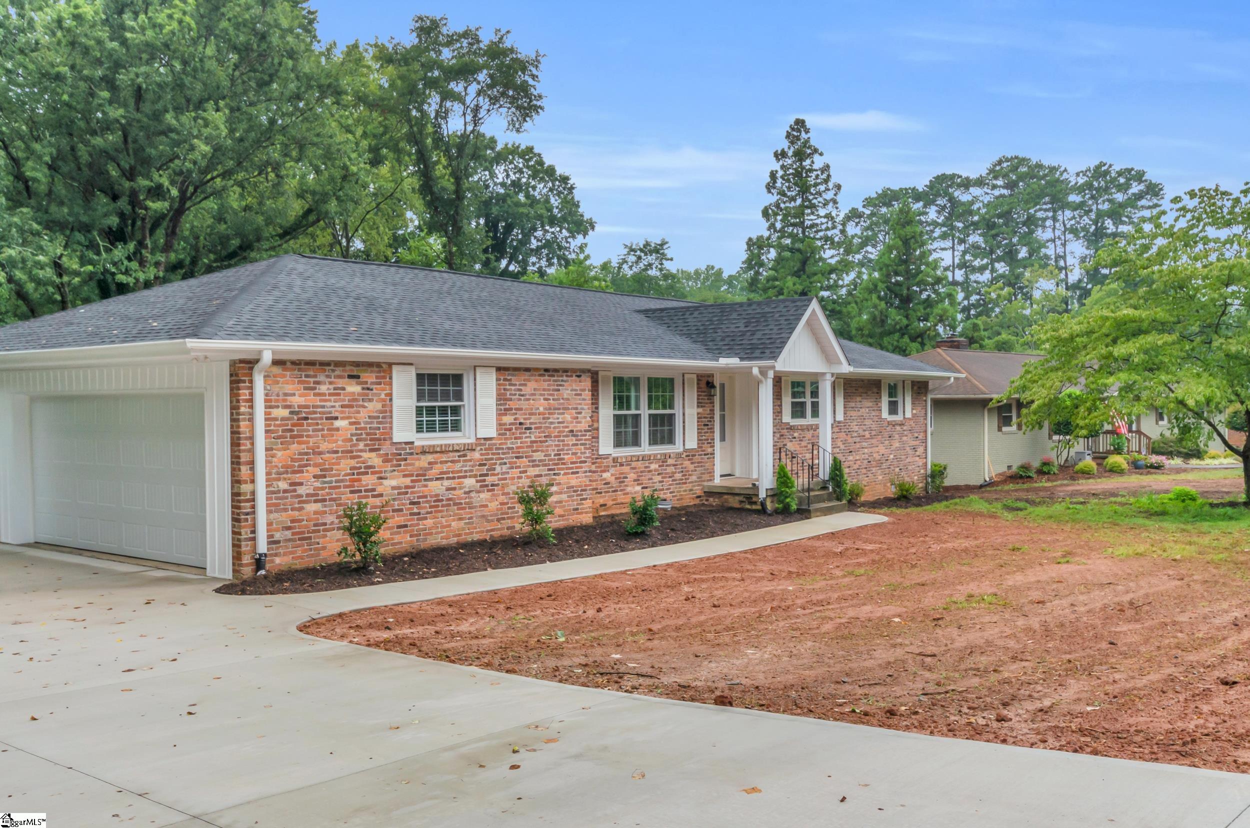 2704 Little Creek Drive Anderson, SC 29621