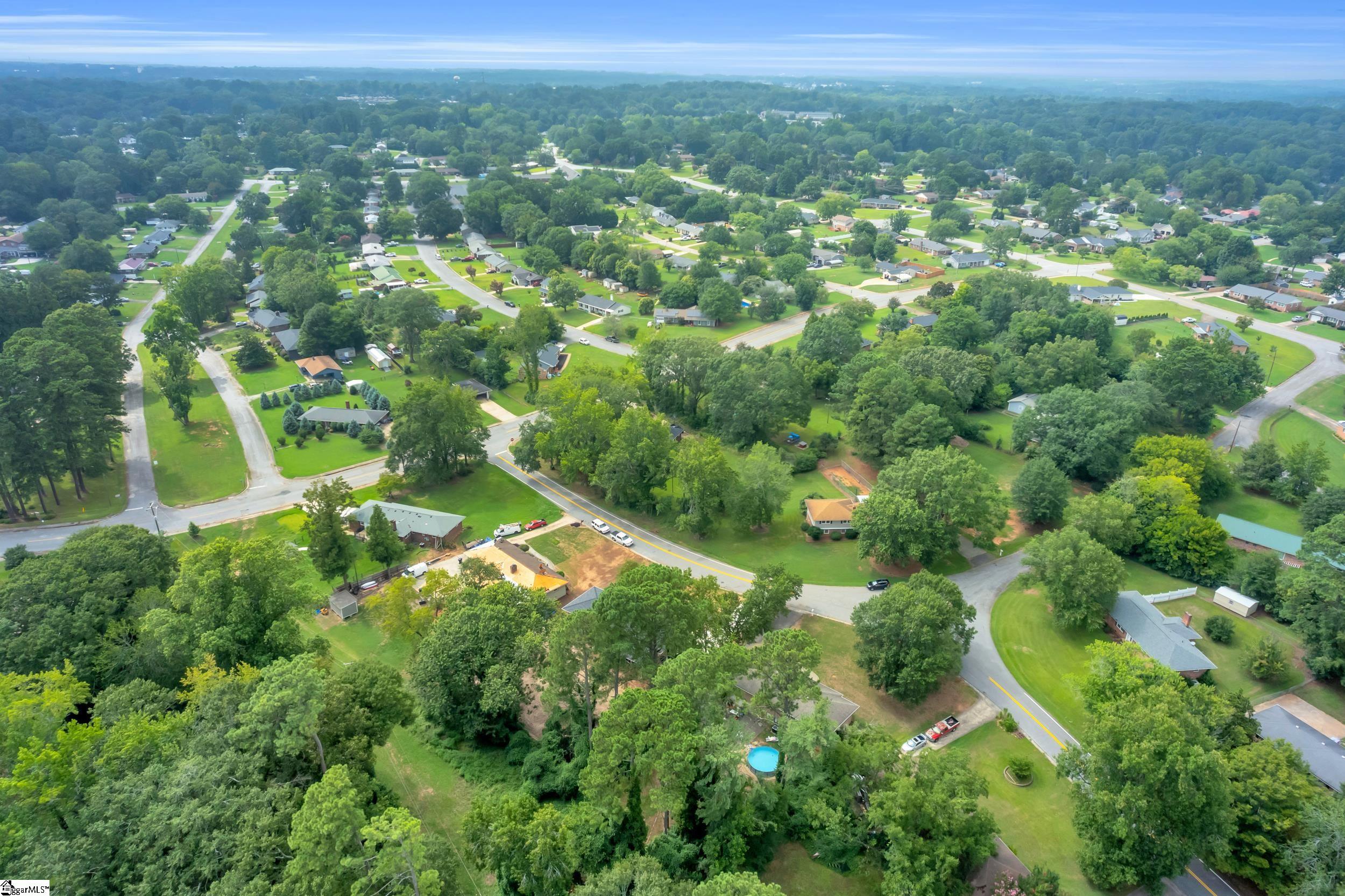 2704 Little Creek Drive Anderson, SC 29621