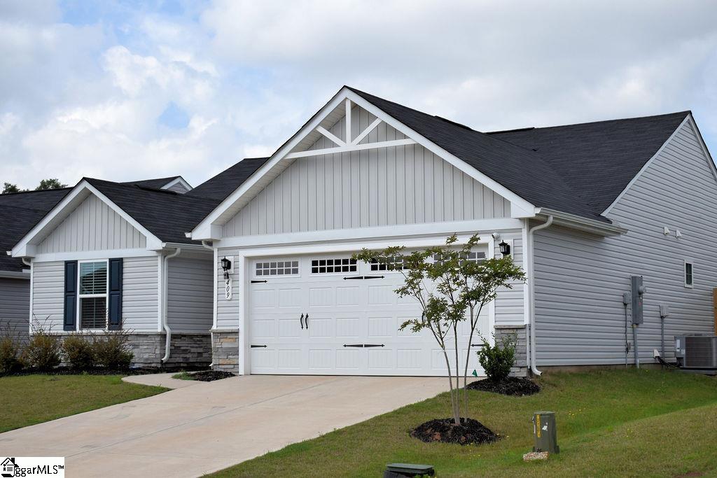 409 Sidney Wilson Court Greenville, SC 29605