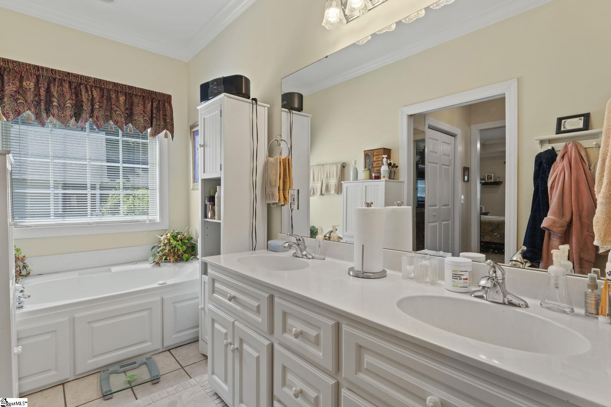105 Garden View Court Piedmont, SC 29673