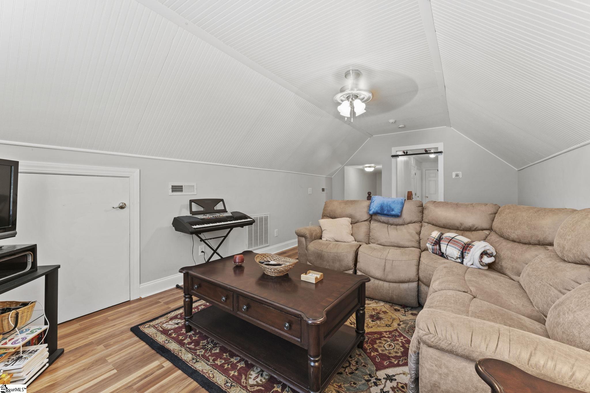 105 Garden View Court Piedmont, SC 29673