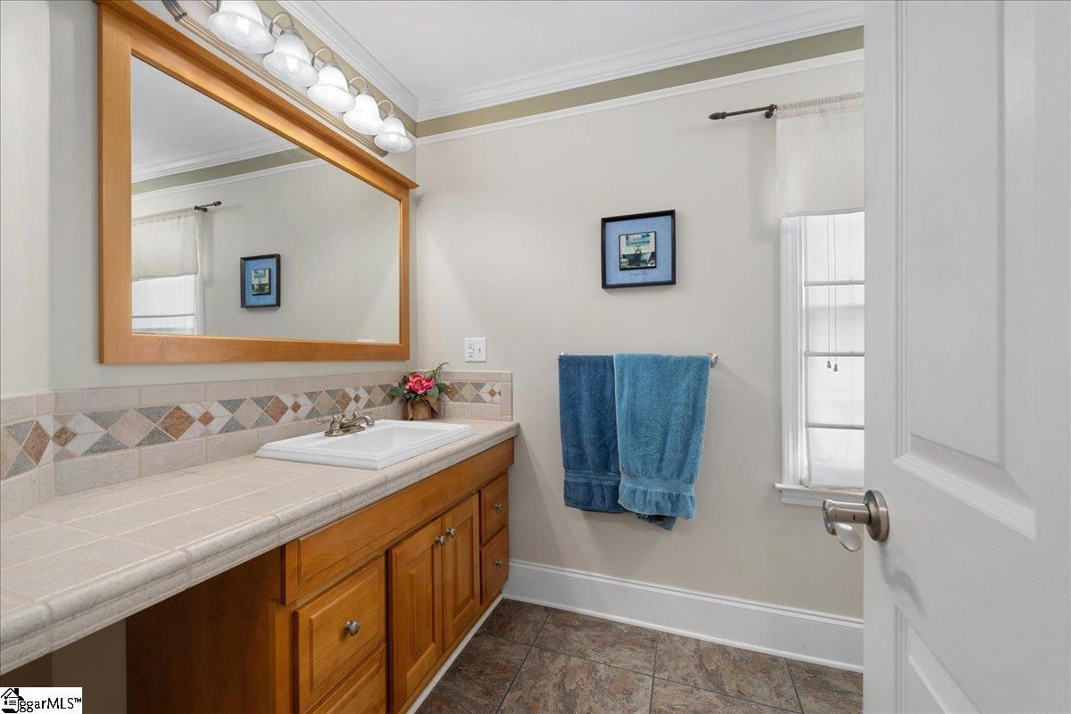 311 Wood Road Taylors, SC 29687