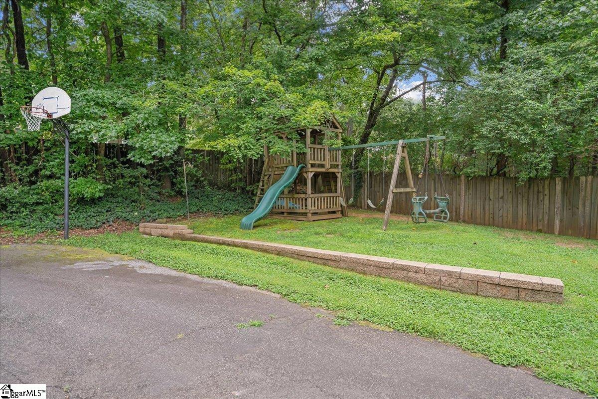 311 Wood Road Taylors, SC 29687