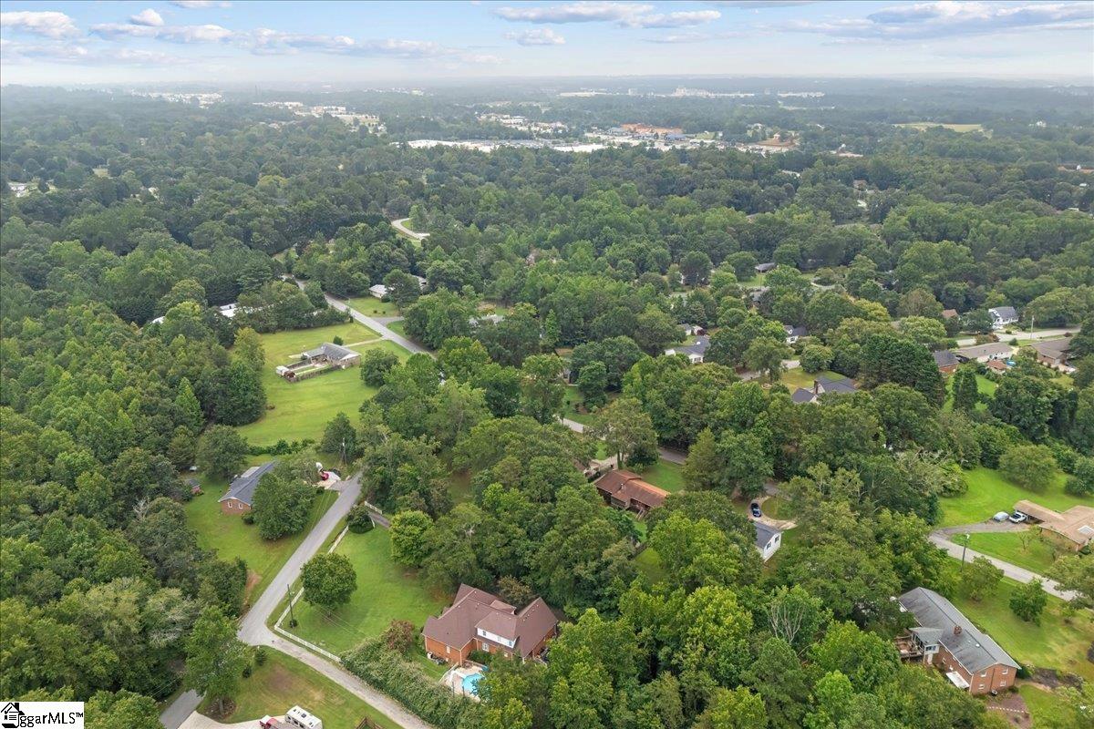 311 Wood Road Taylors, SC 29687