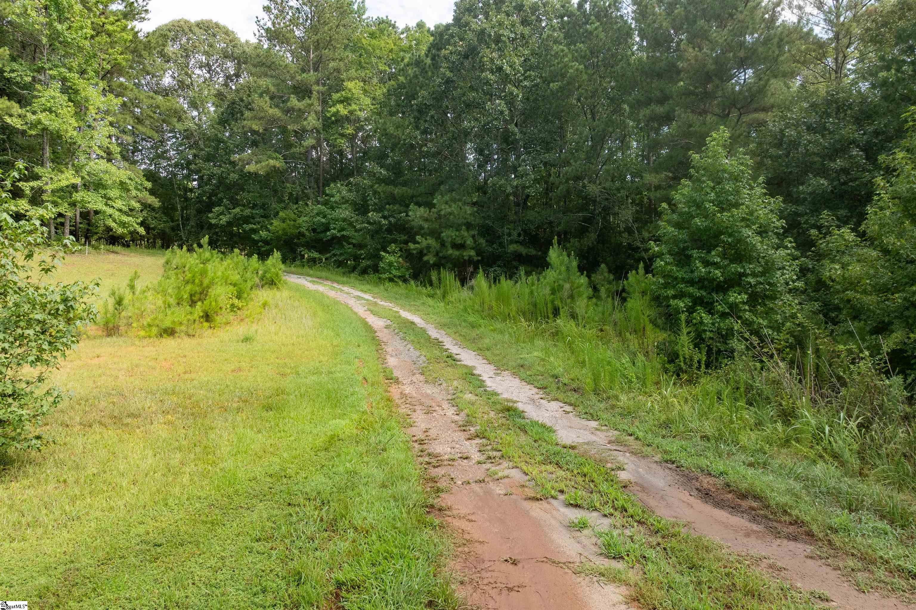 00 Hobby House Way Woodruff, SC 29388