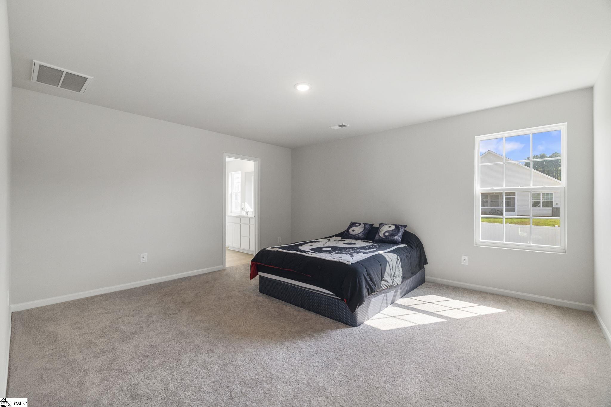 1011 Cleveland Meadows Trail Spartanburg, SC 29303