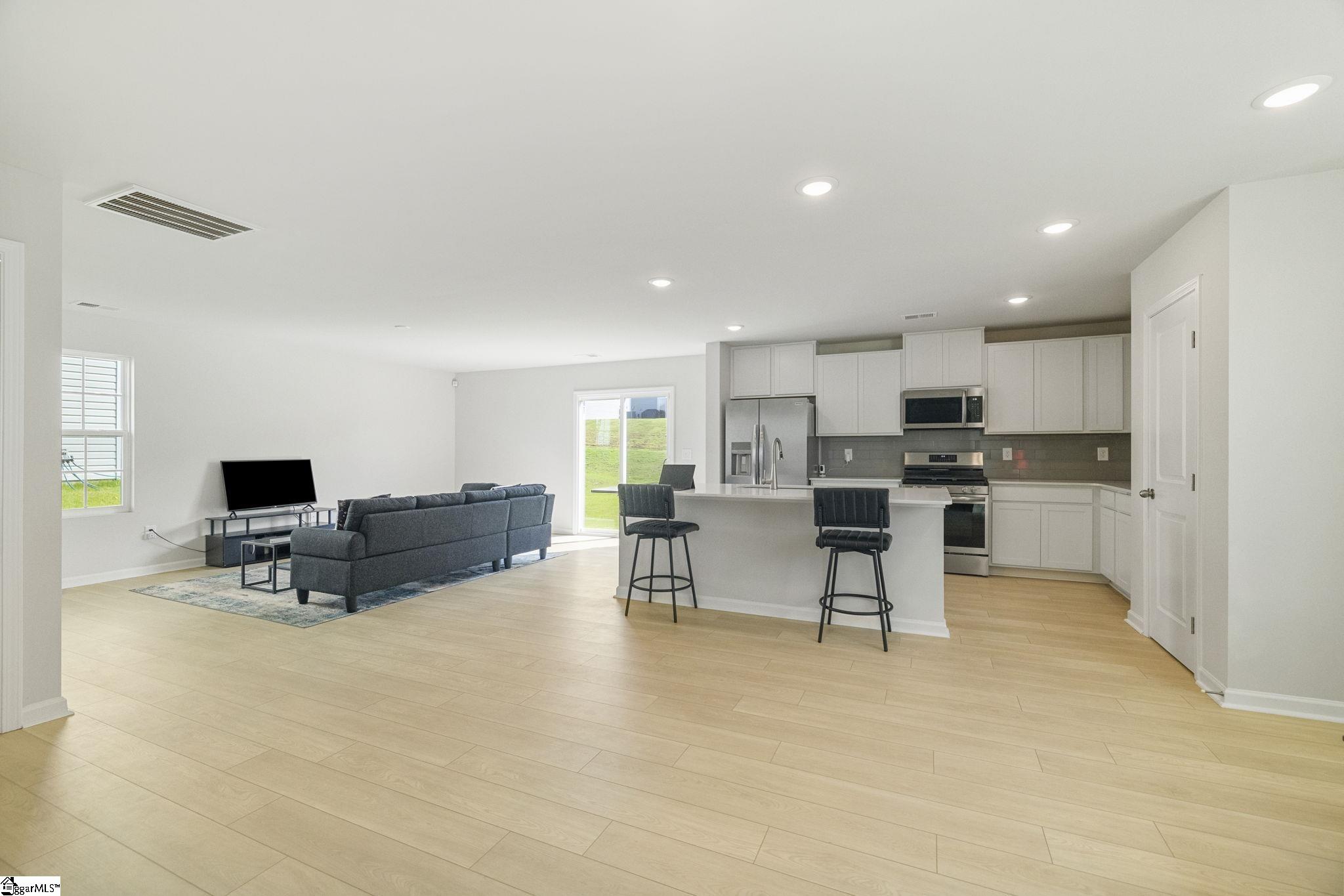 1011 Cleveland Meadows Trail Spartanburg, SC 29303