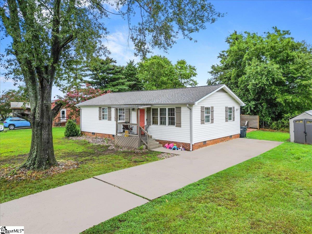 4 Melrose Road Greenville, SC 29605