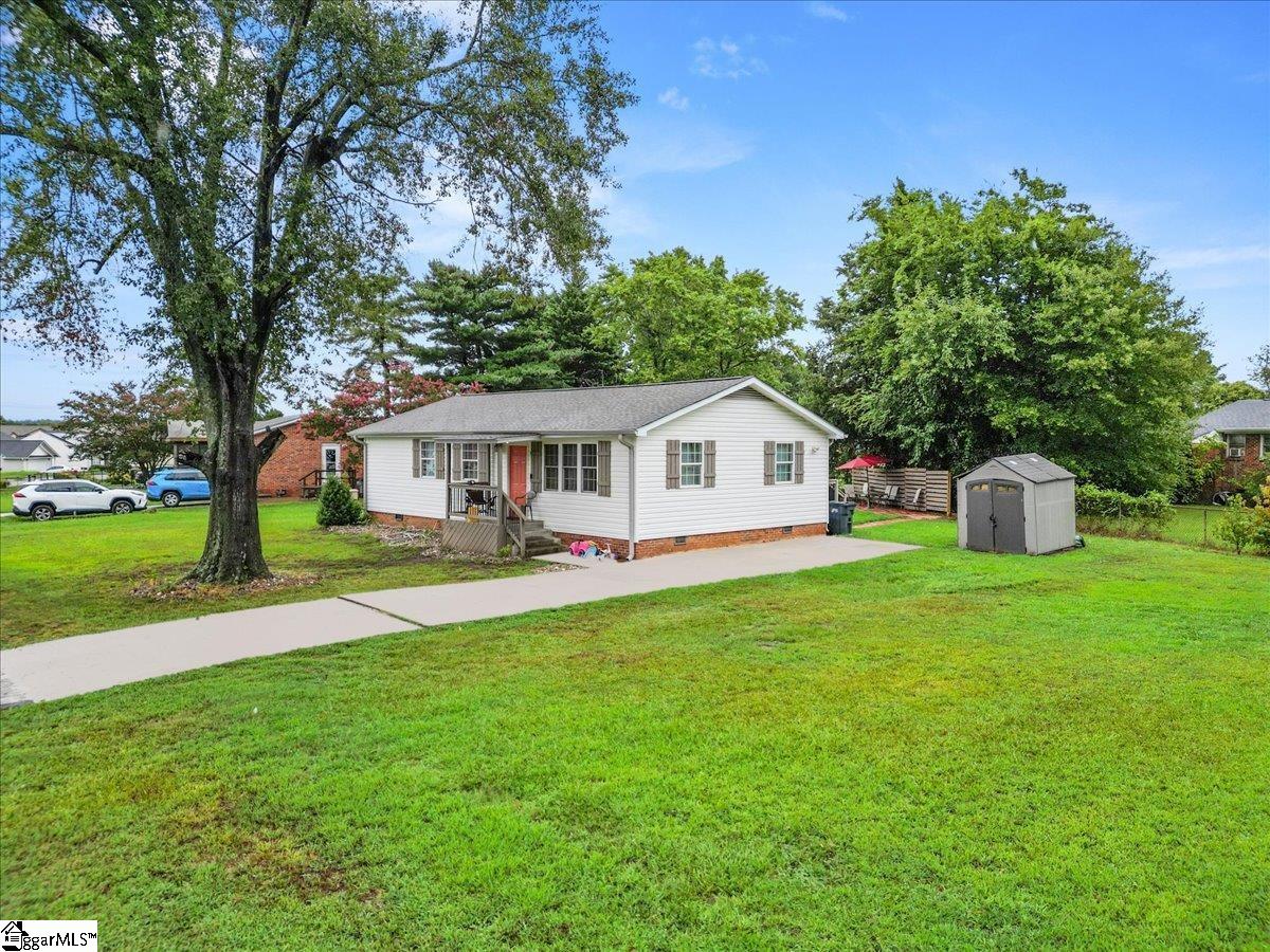 4 Melrose Road Greenville, SC 29605