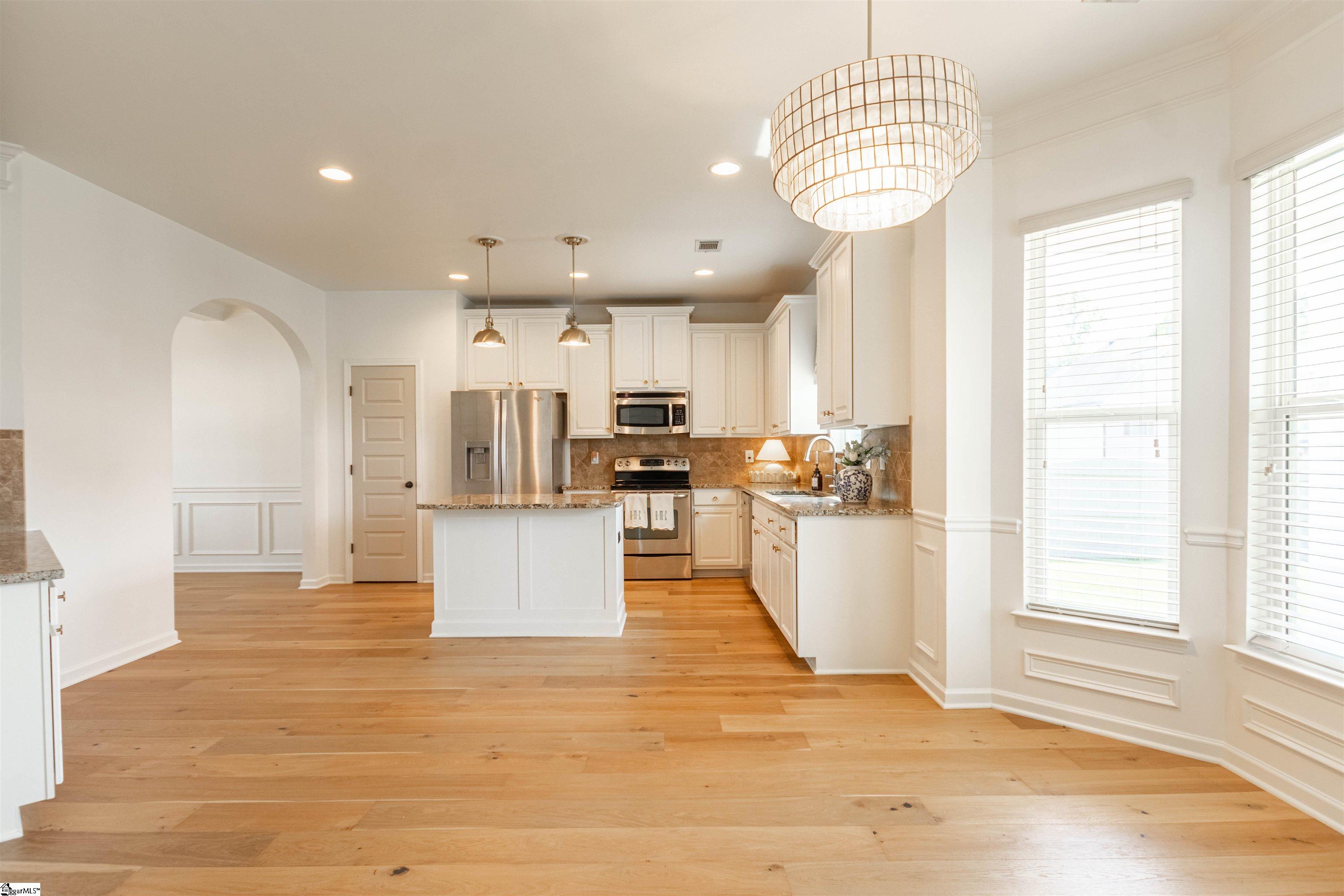 803 E Holloway Drive Woodruff, SC 29388