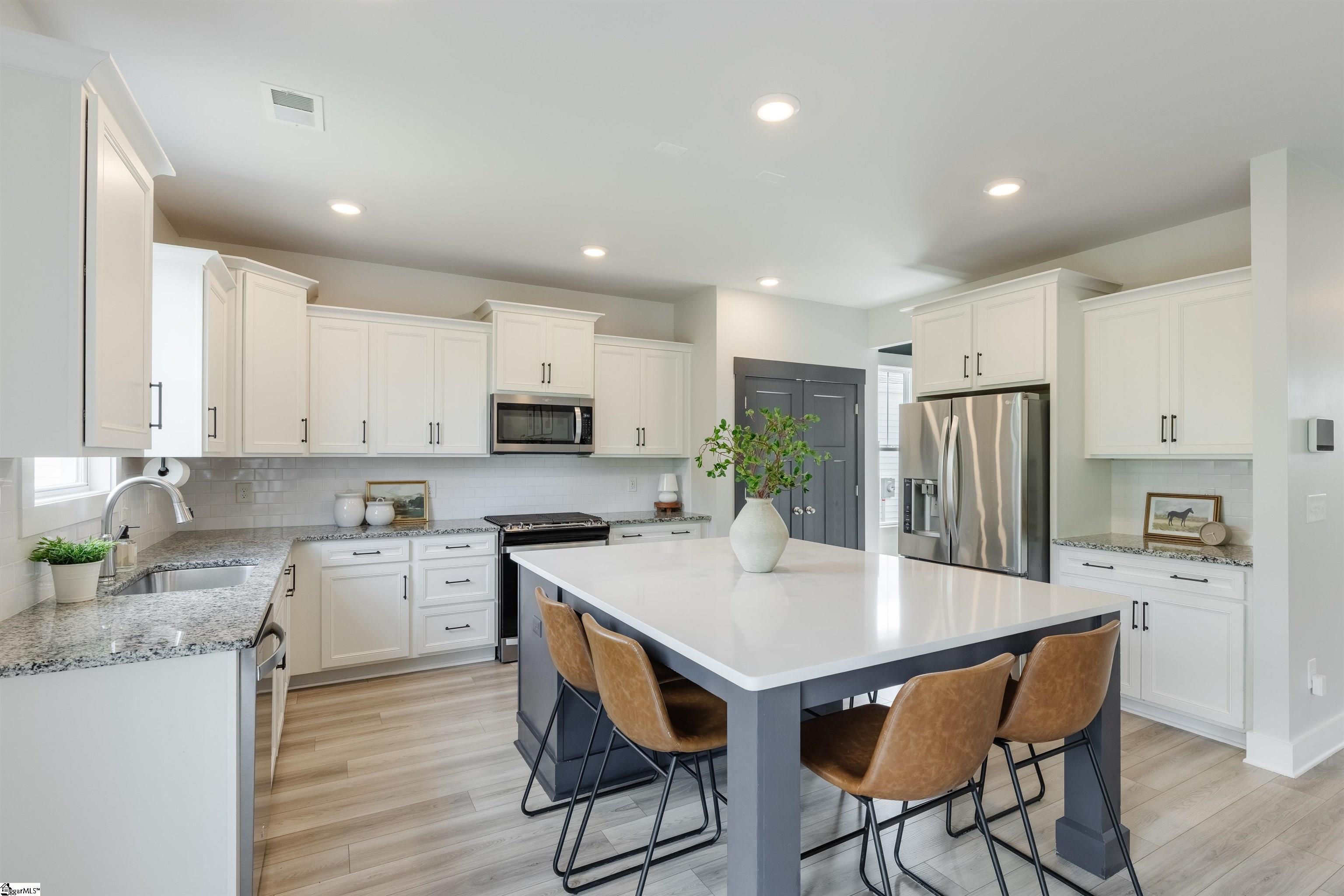 738 Judah Drive Moore, SC 29369