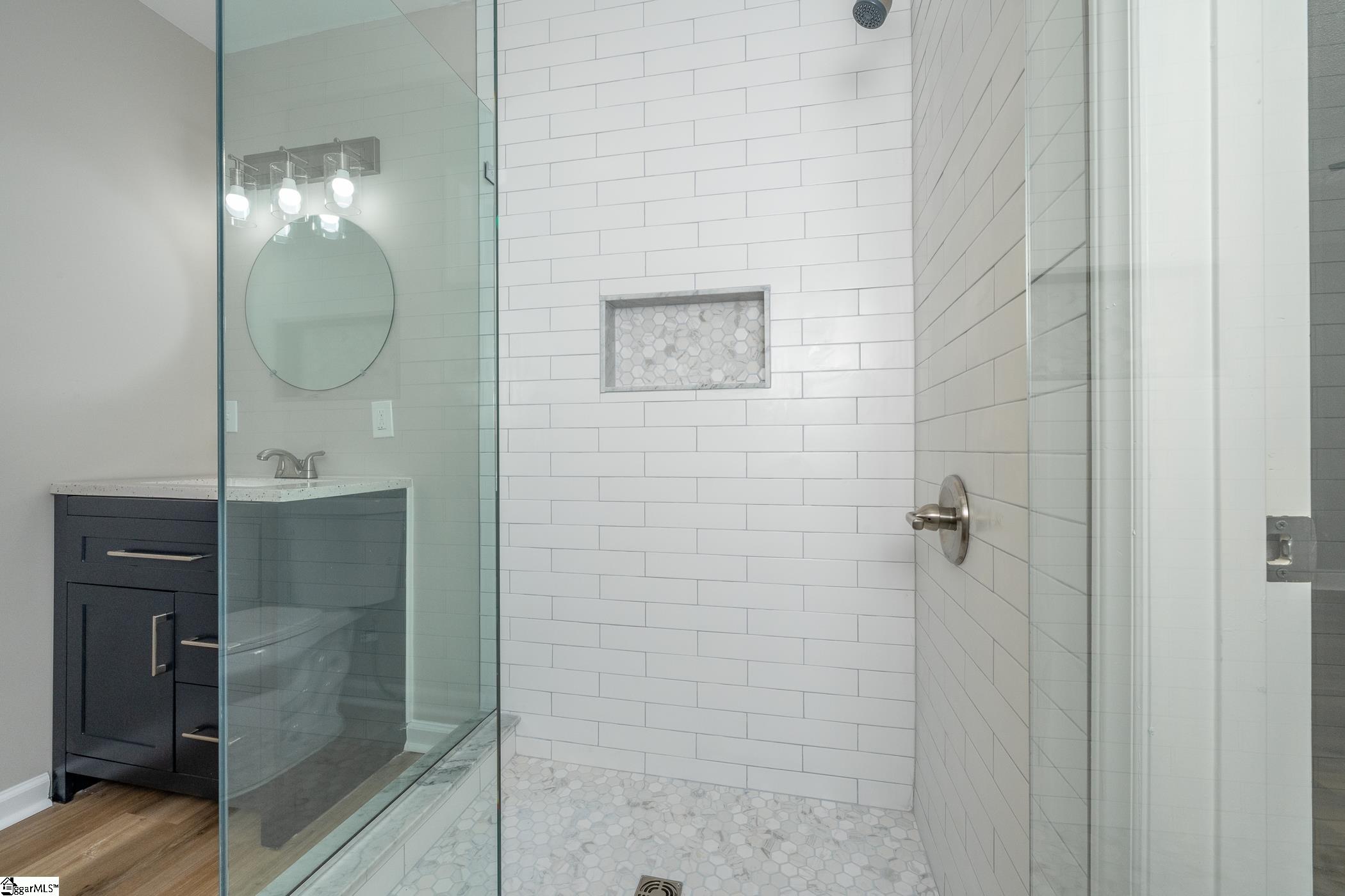 2220 Davis Road Woodruff, SC 29388