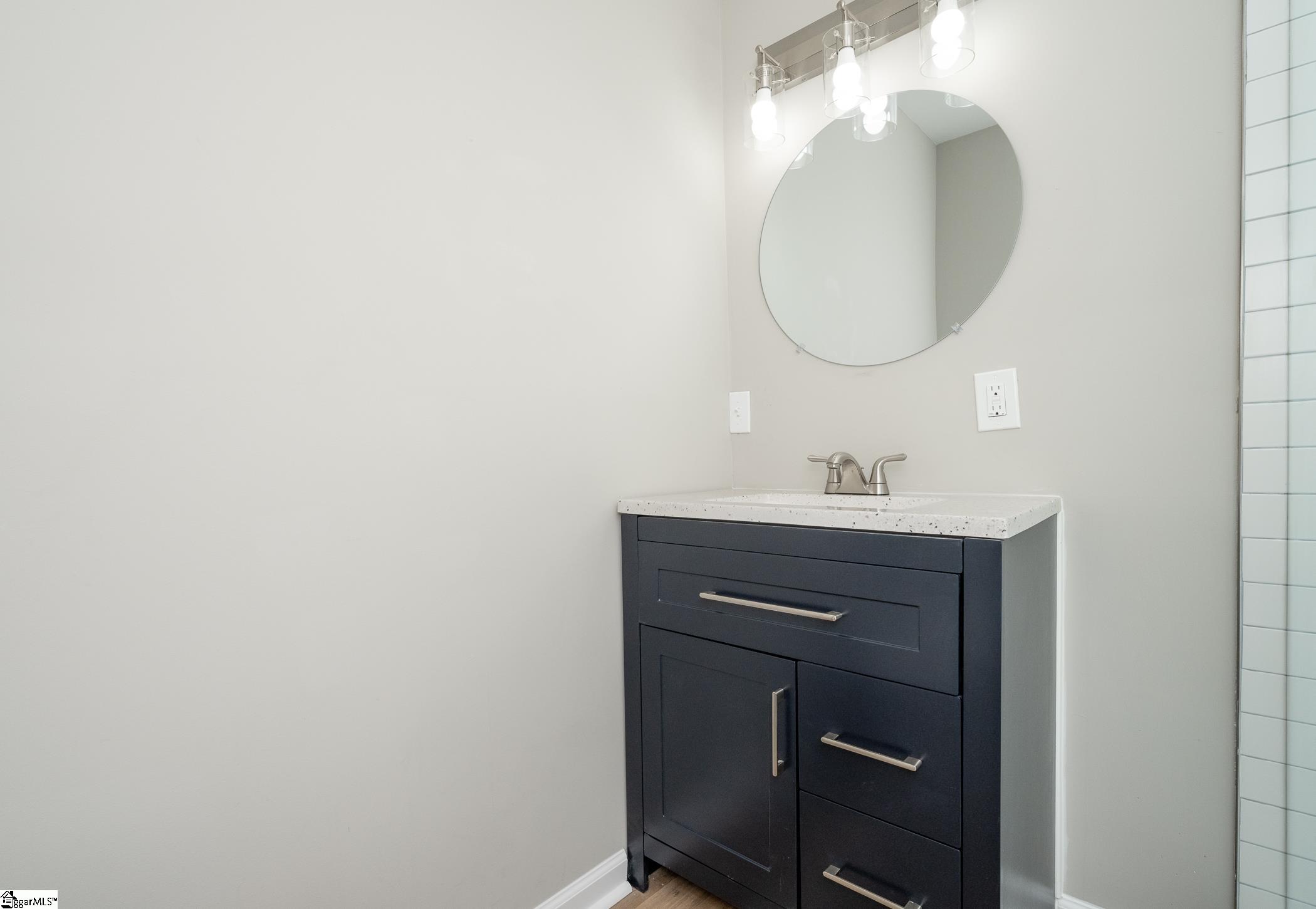 2220 Davis Road Woodruff, SC 29388