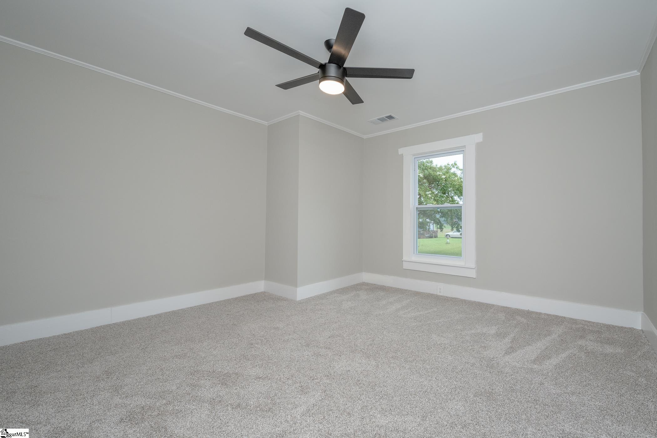 2220 Davis Road Woodruff, SC 29388