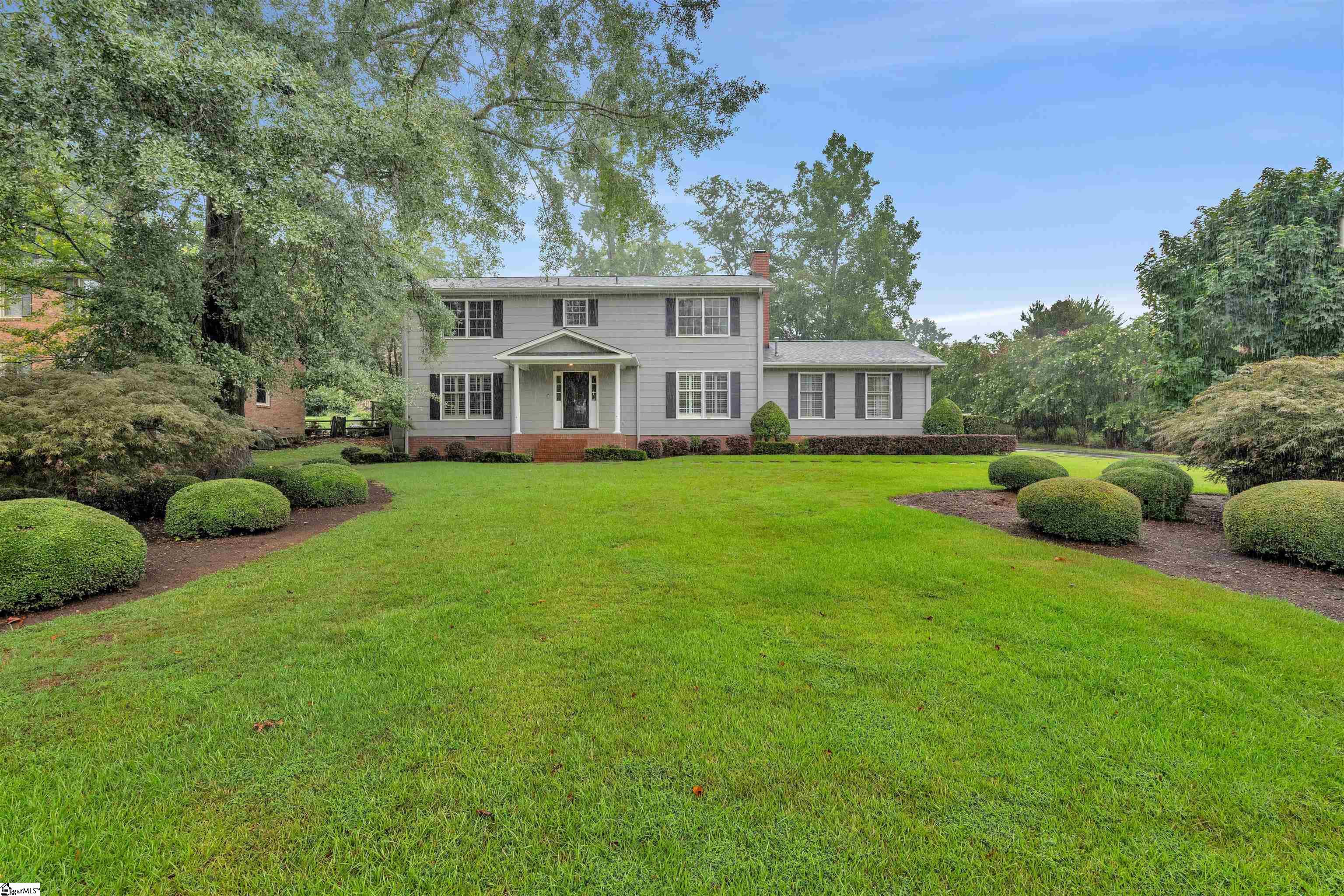 299 Heathwood Drive Spartanburg, SC 29307