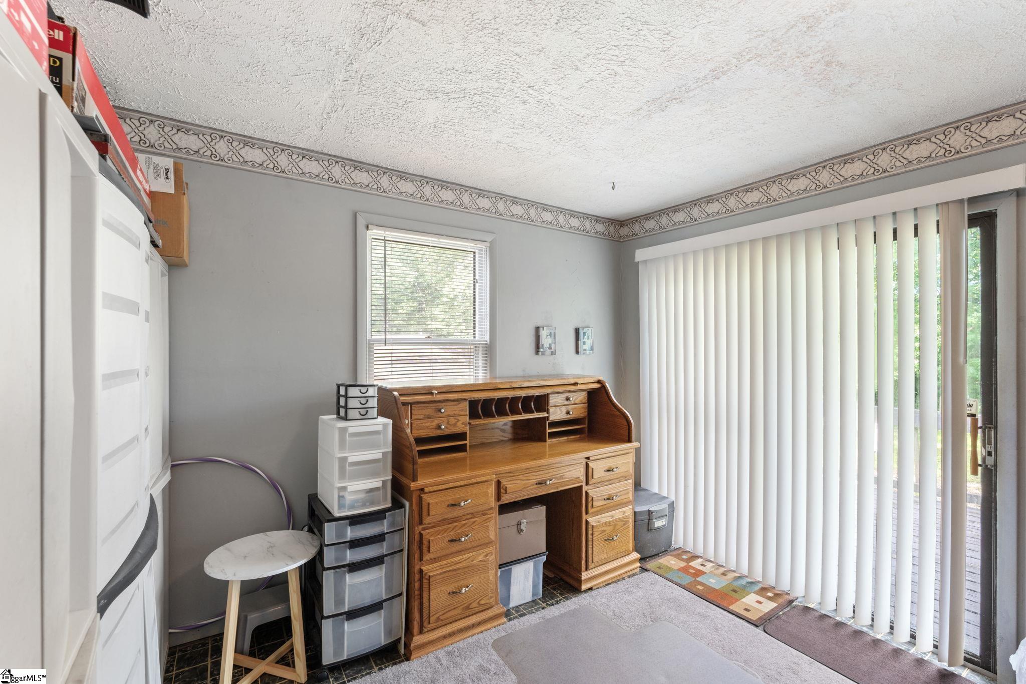 202 Claxton Drive Greenville, SC 29617