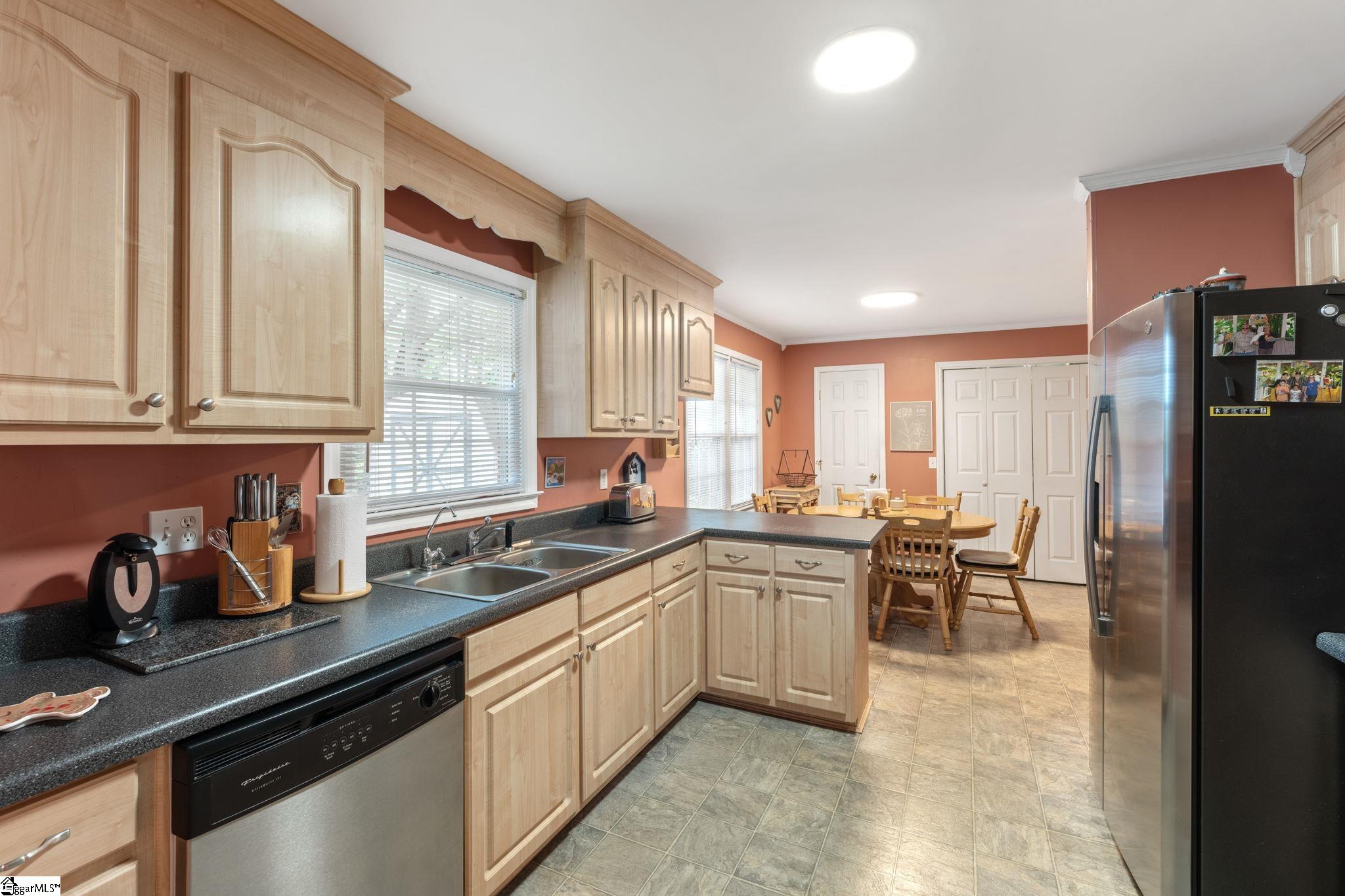 202 Claxton Drive Greenville, SC 29617