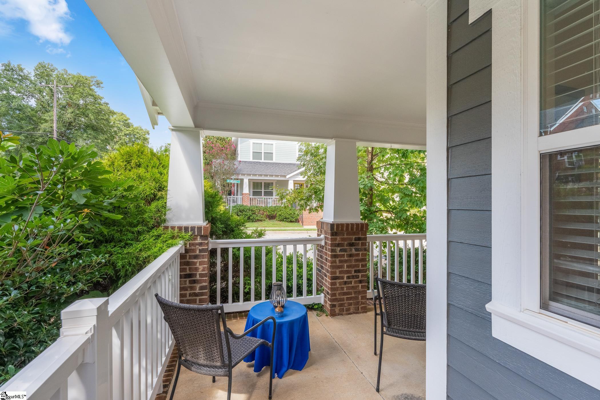 2 Seawright Lane Greenville, SC 29605