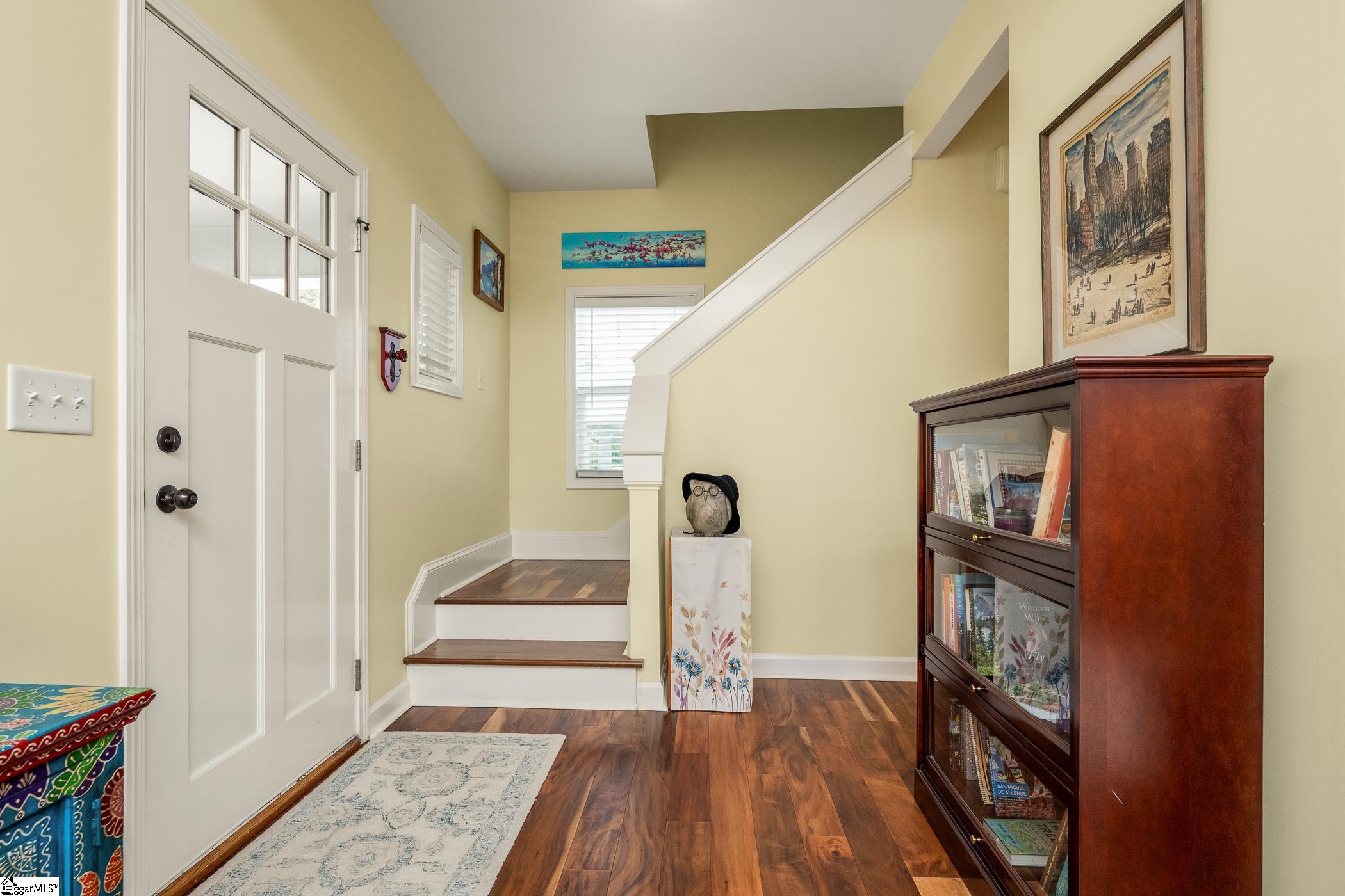 2 Seawright Lane Greenville, SC 29605