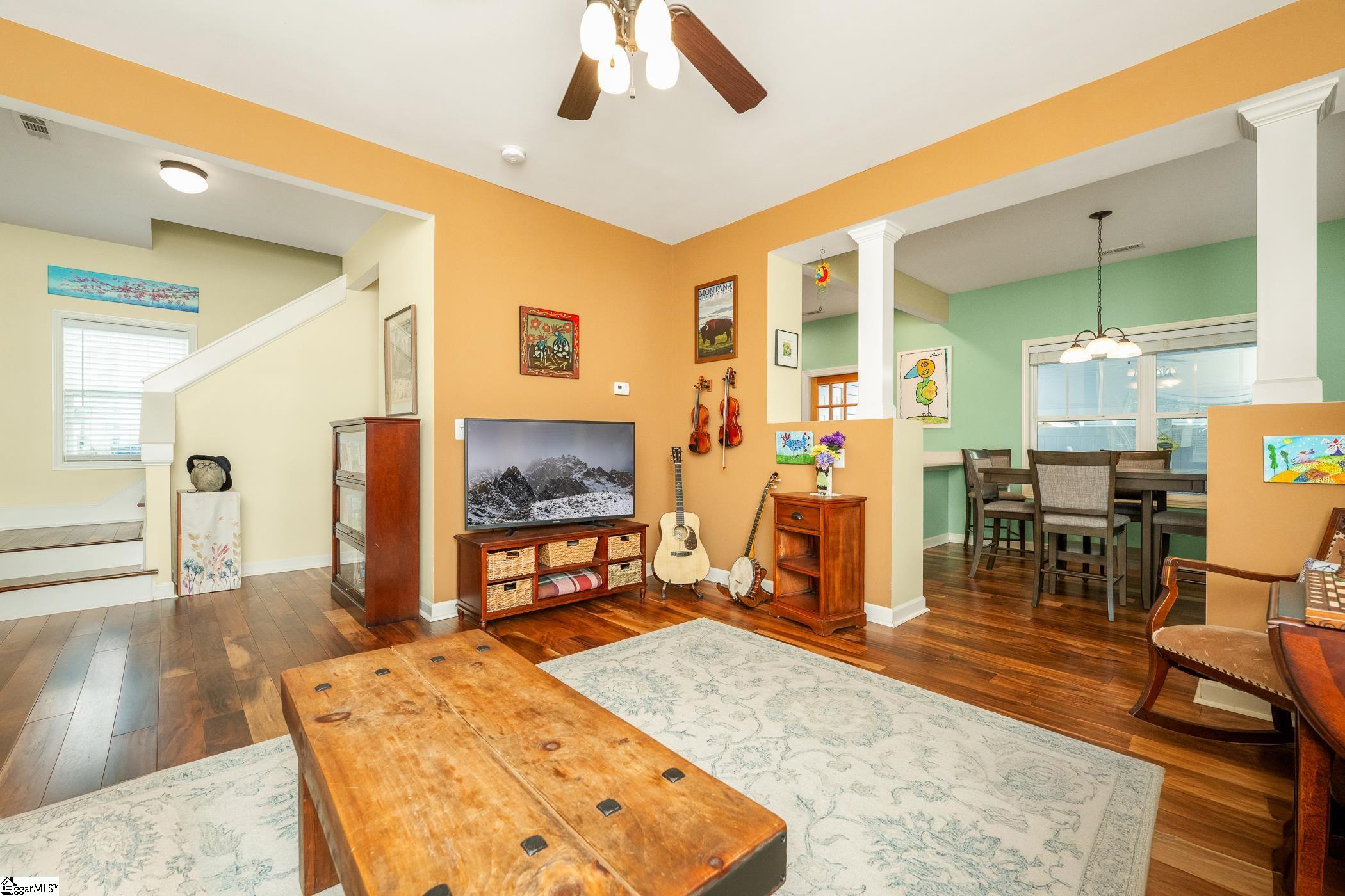 2 Seawright Lane Greenville, SC 29605