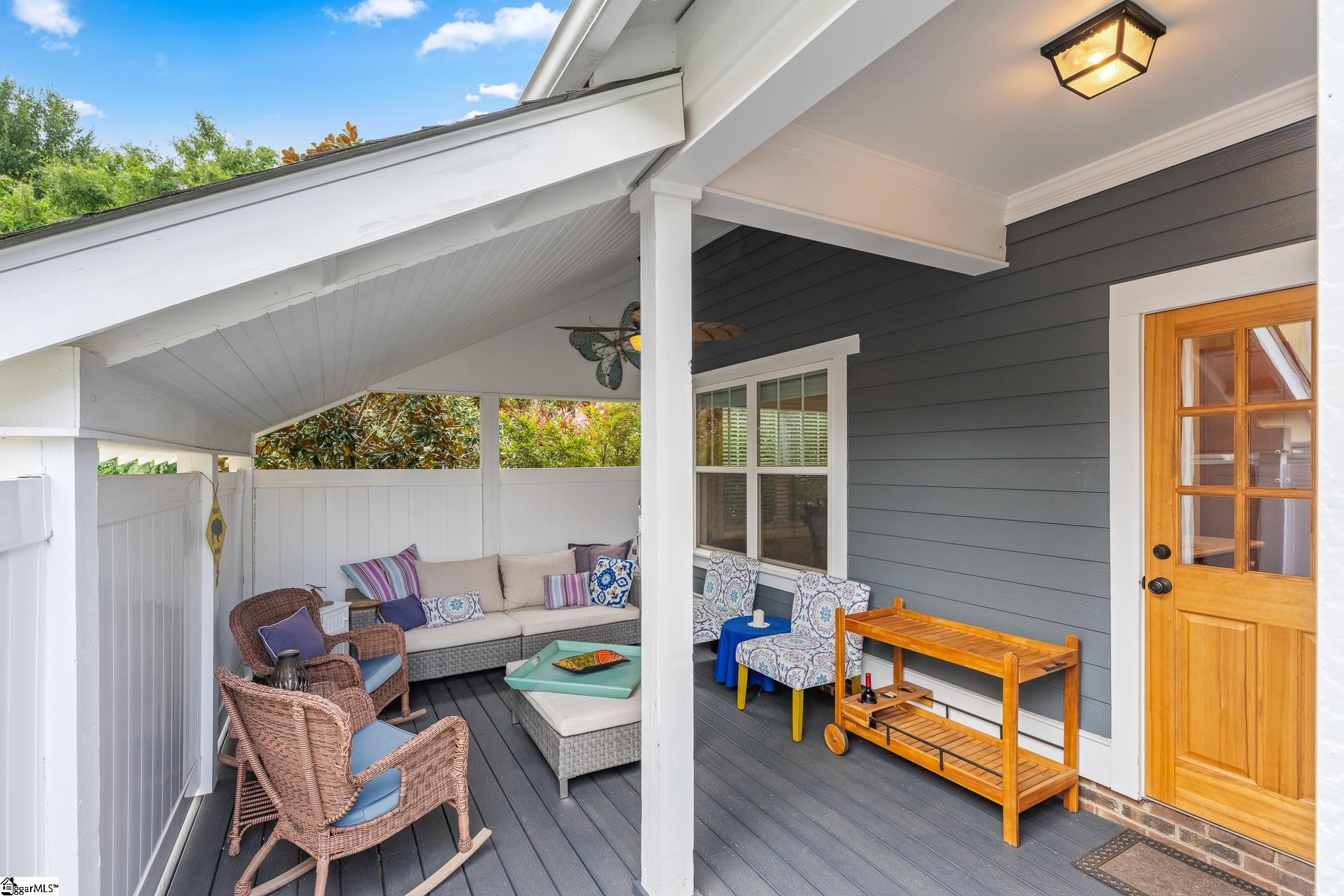 2 Seawright Lane Greenville, SC 29605