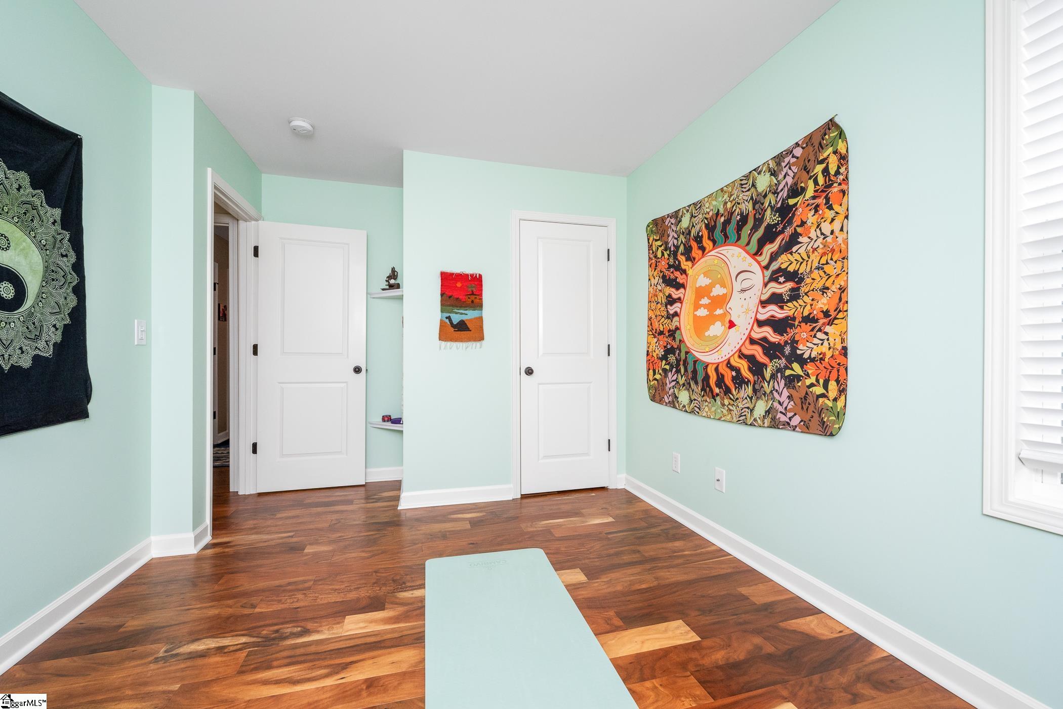 2 Seawright Lane Greenville, SC 29605