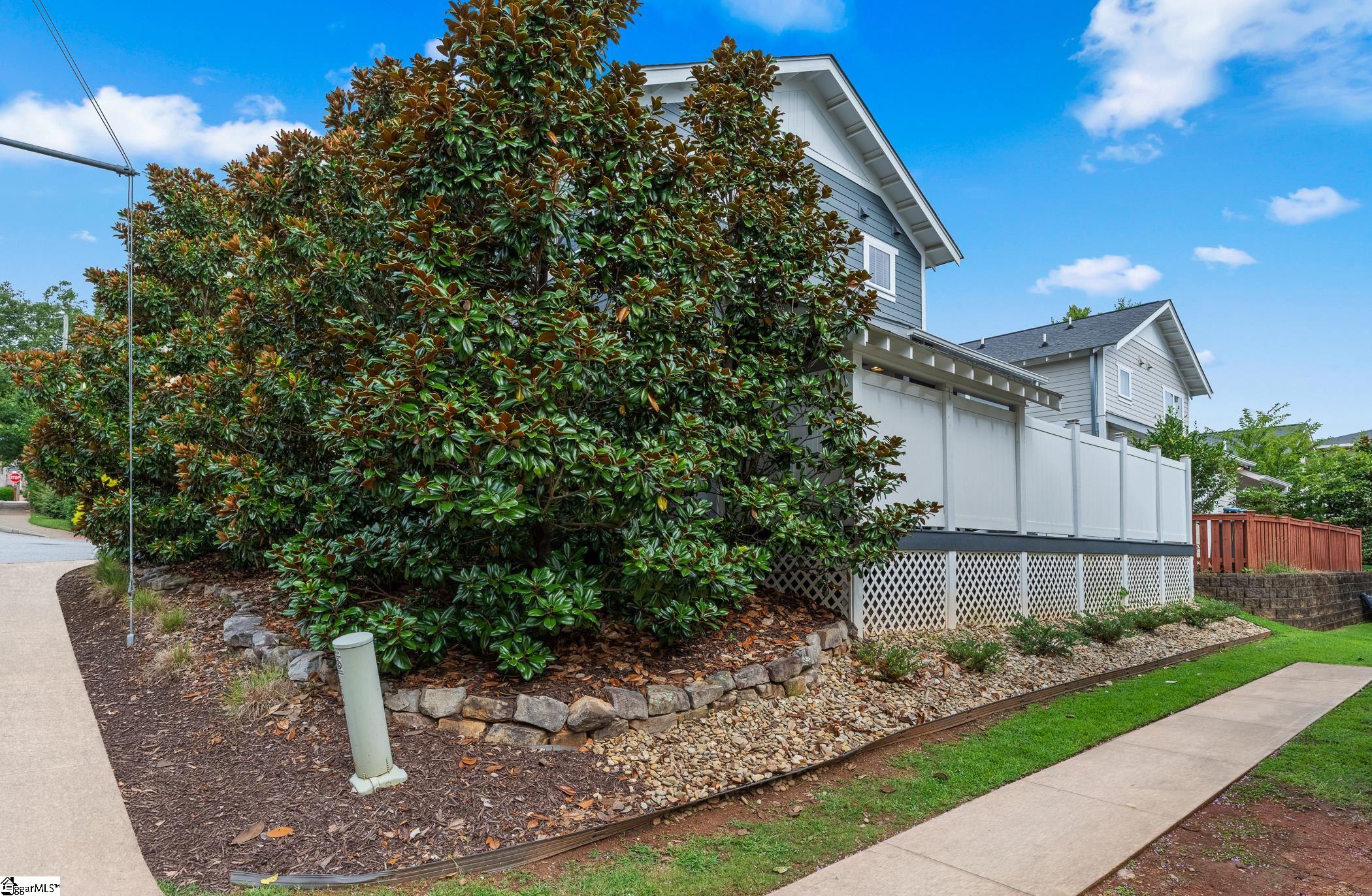 2 Seawright Lane Greenville, SC 29605