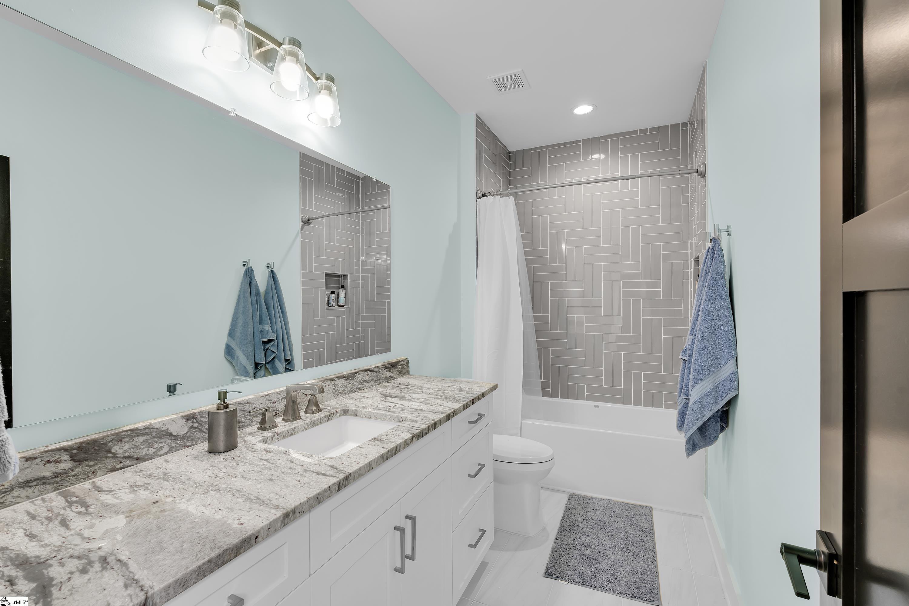 308 Braxton Meadow Drive Simpsonville, SC 29681