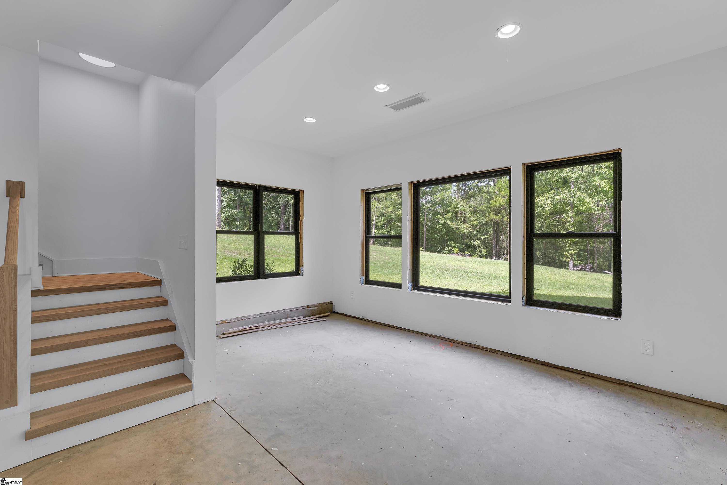 308 Braxton Meadow Drive Simpsonville, SC 29681